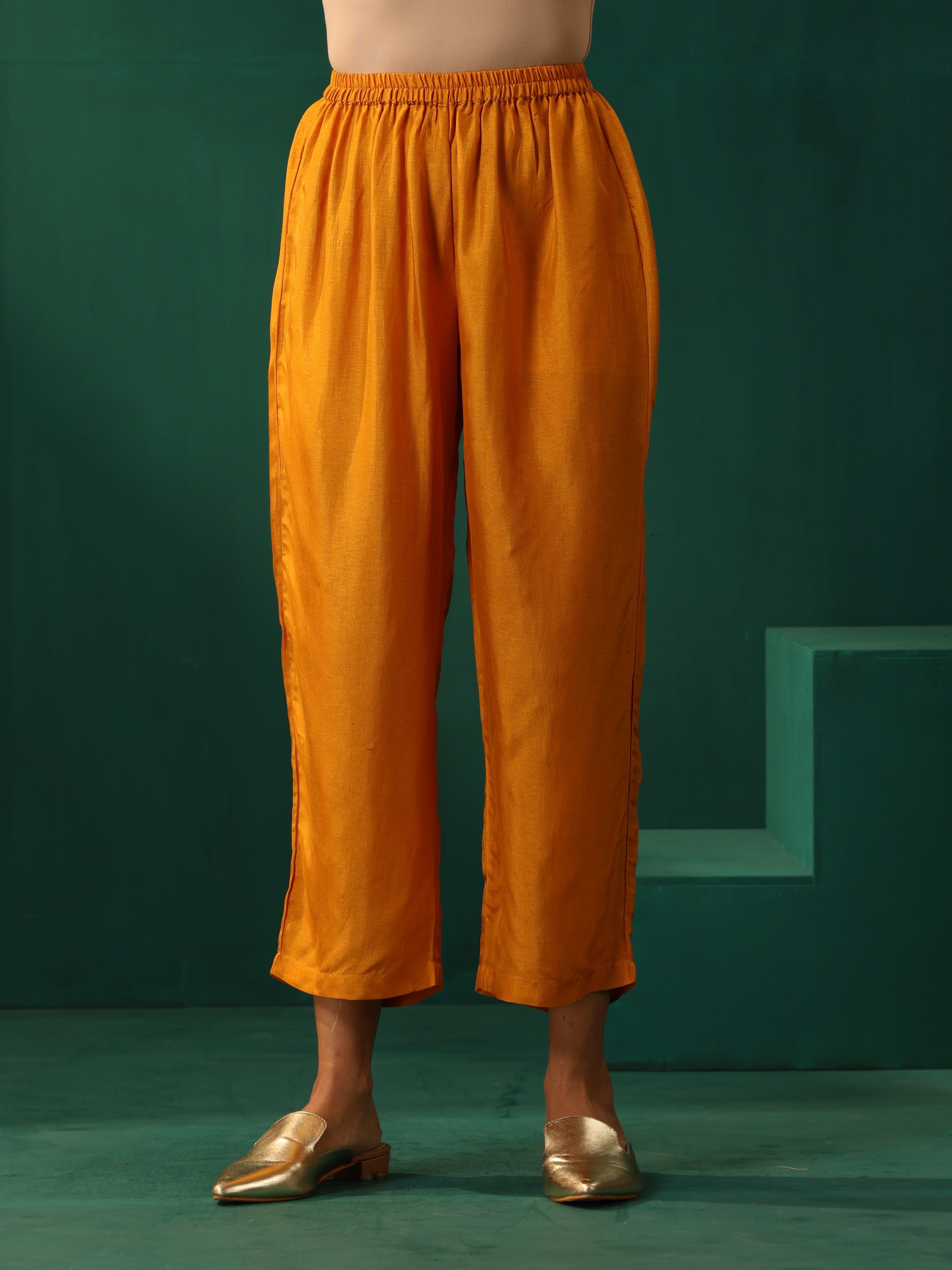 trueBrowns Mustard Geometric Floral Viscose Silk Co-ord Set