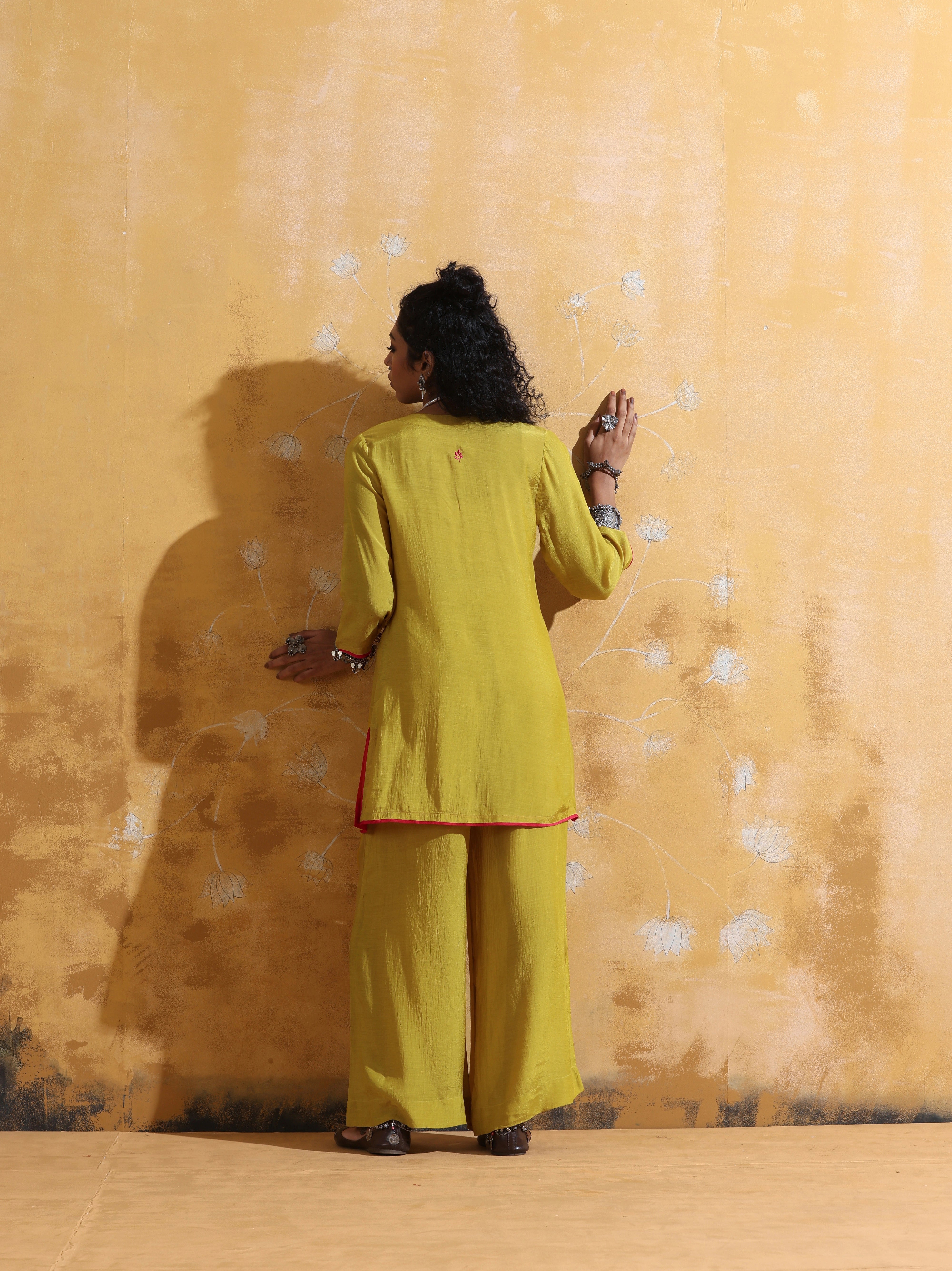 trueBrowns Lime Muslin Silk Co-ord Set with Flared Pants