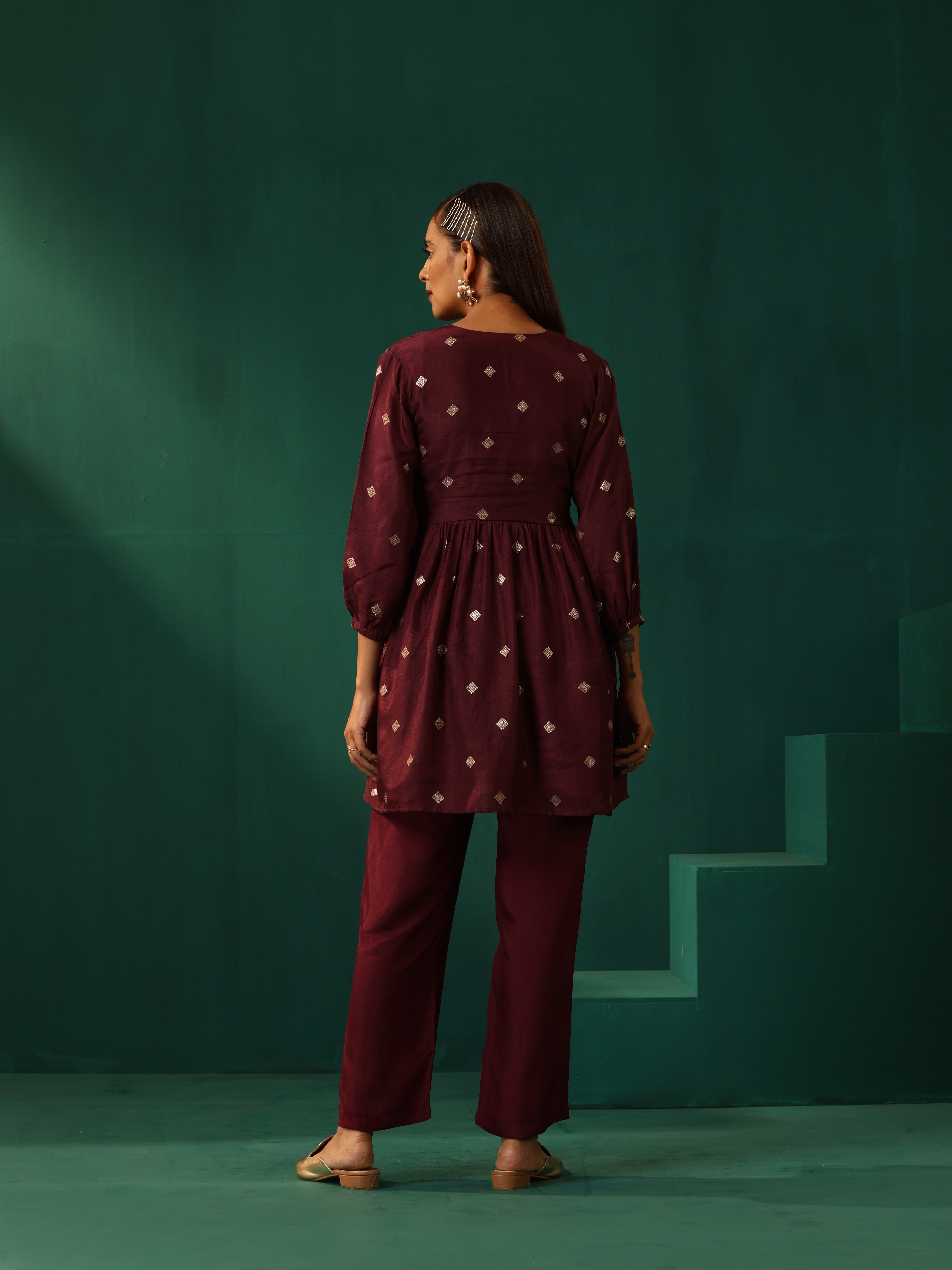 trueBrowns Wine Diamond Viscose Silk Overlap Co-ord Set
