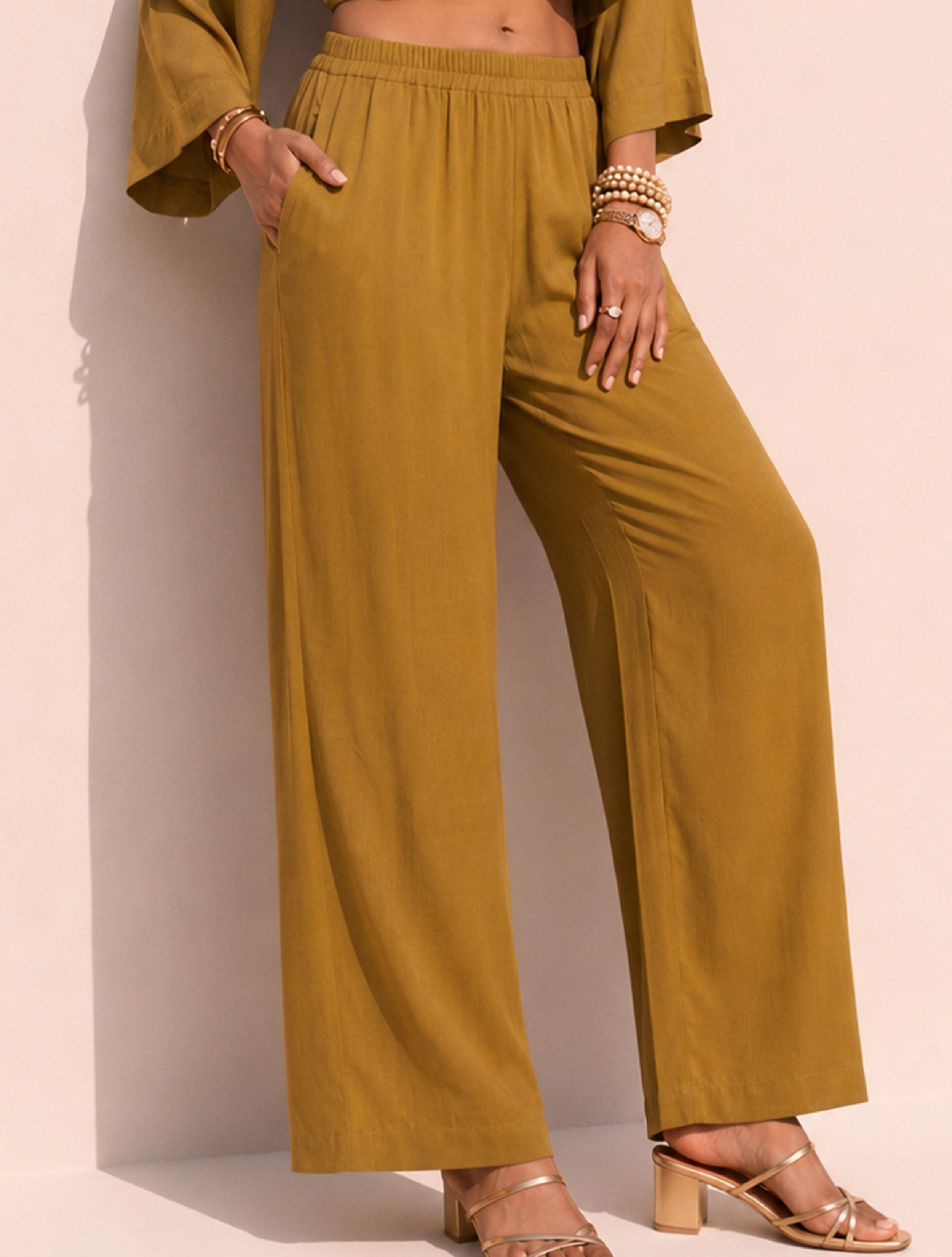 trueBrowns Olive Brown Solid Viscose Co-ord Set