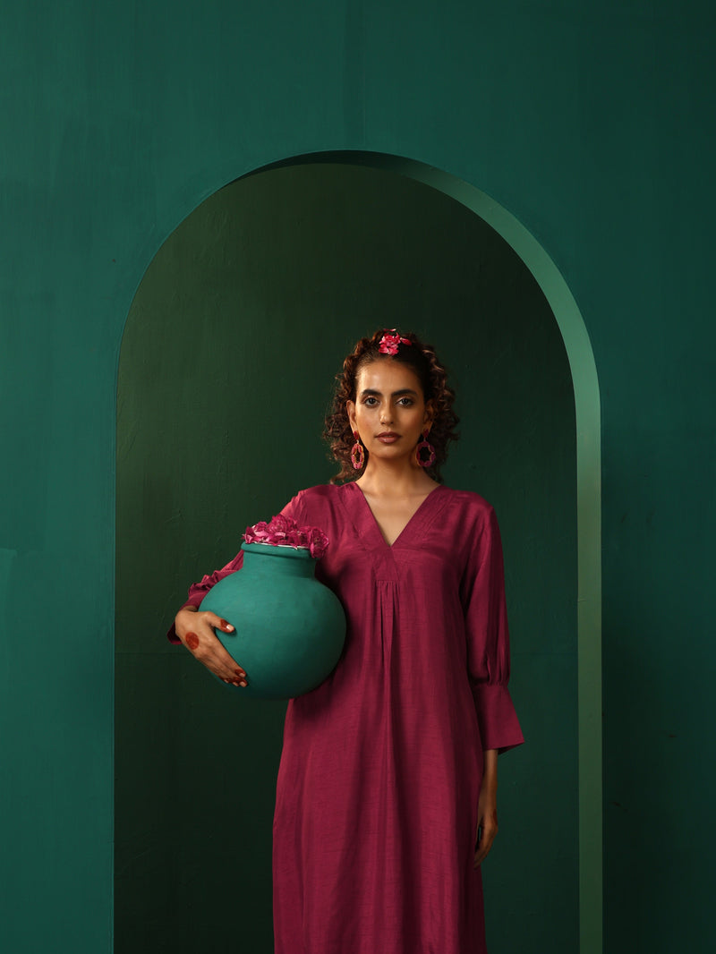 trueBrowns Purple Silk Puff Sleeve Kurta Pant Set