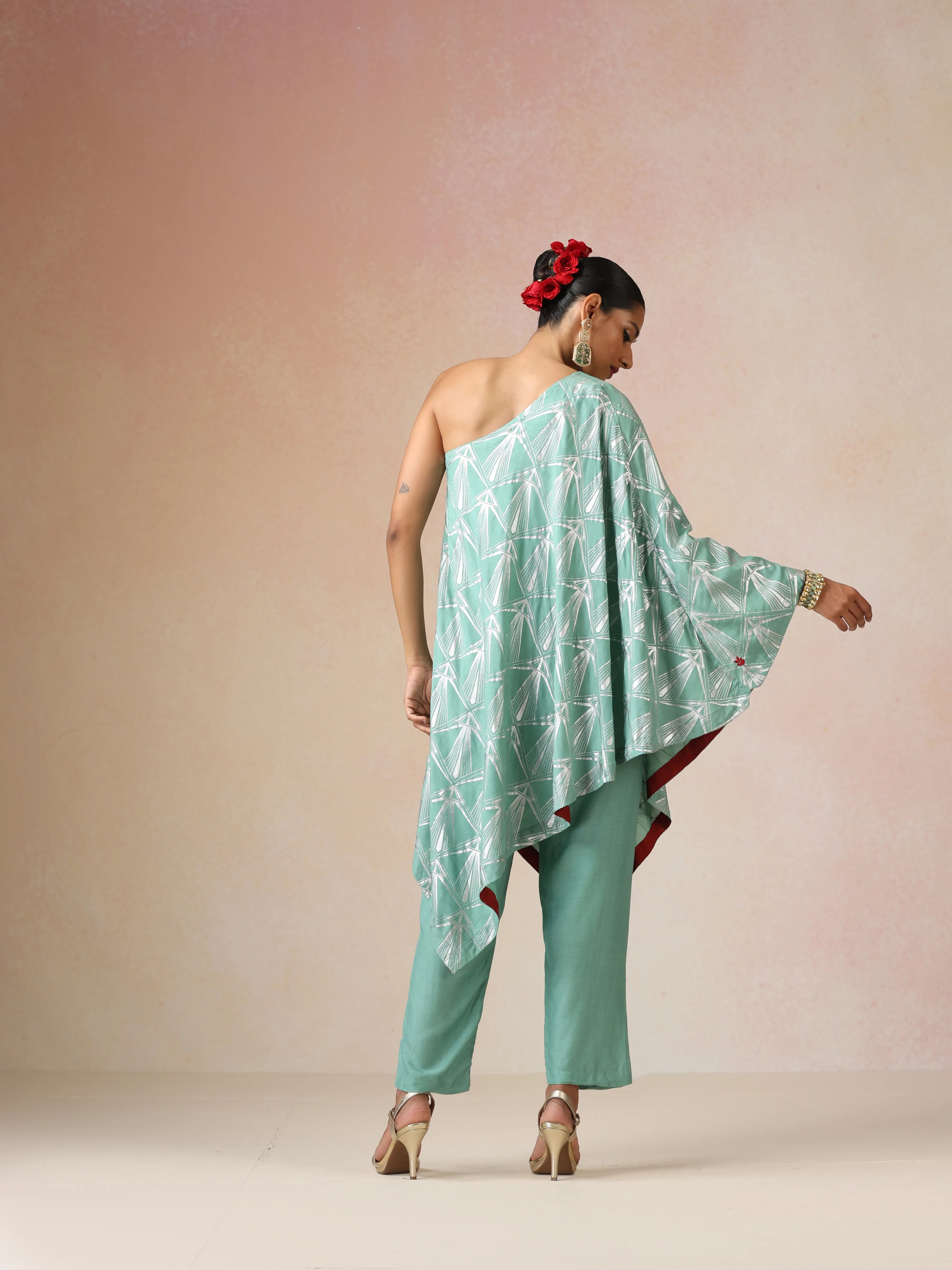 trueBrowns Mint Green Silver Foil Print Muslin Silk Asymmetric One-Shoulder Kurta Co-ord Set