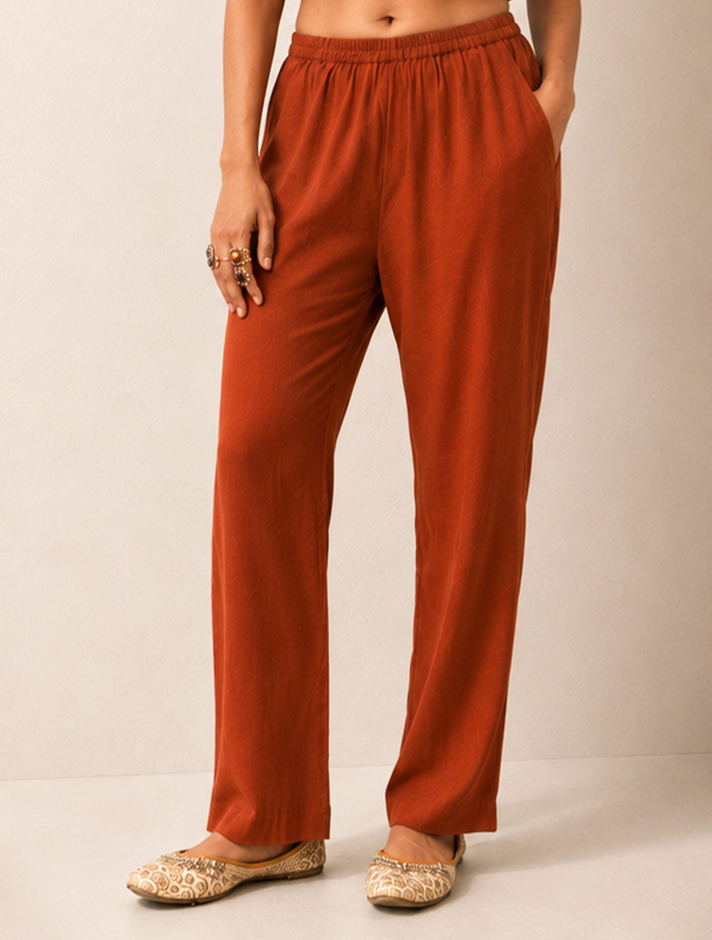 trueBrowns Rust Solid Viscose Sleeveless Co-Ord Set