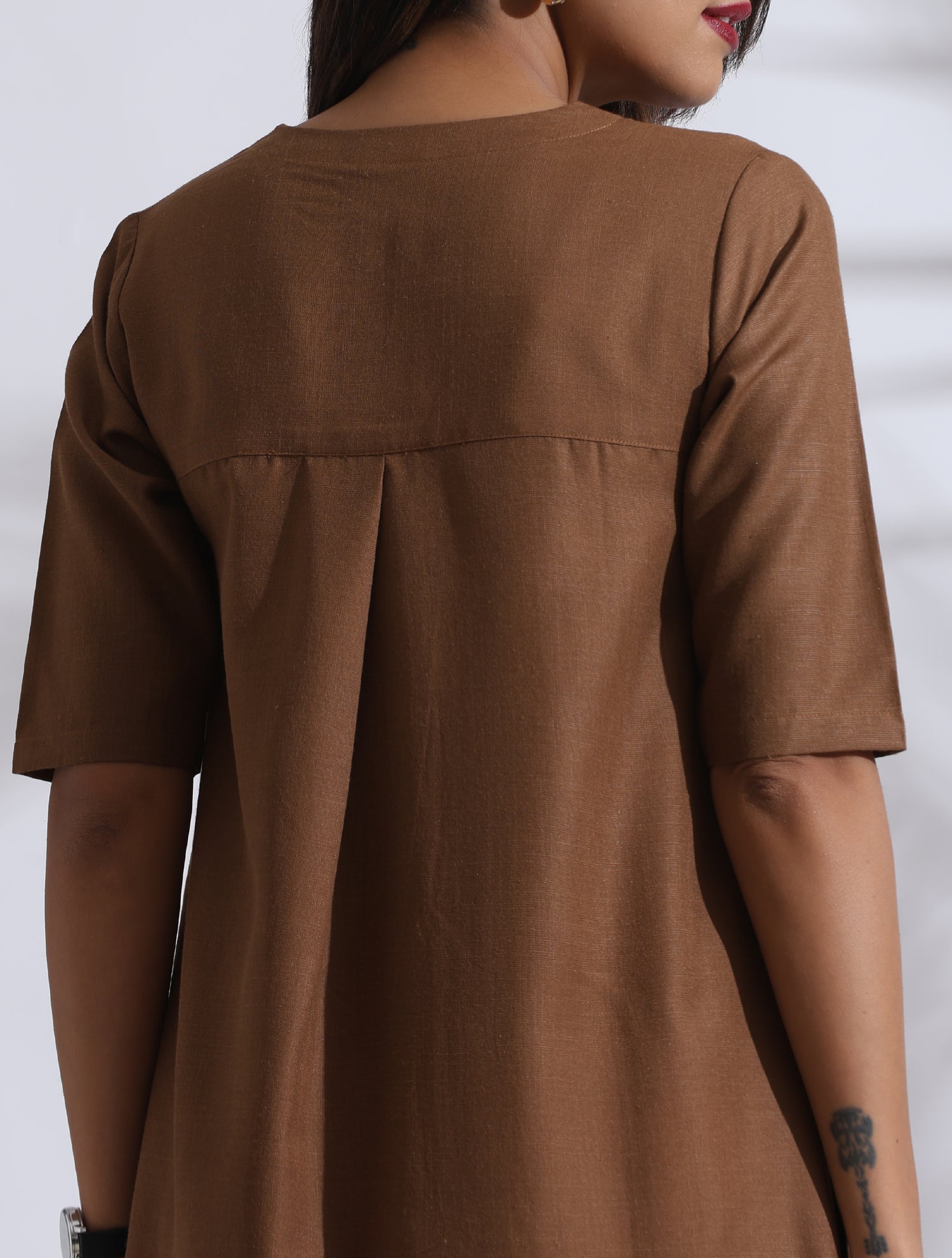 trueBrowns Brown Slub Highslit Kurta Set