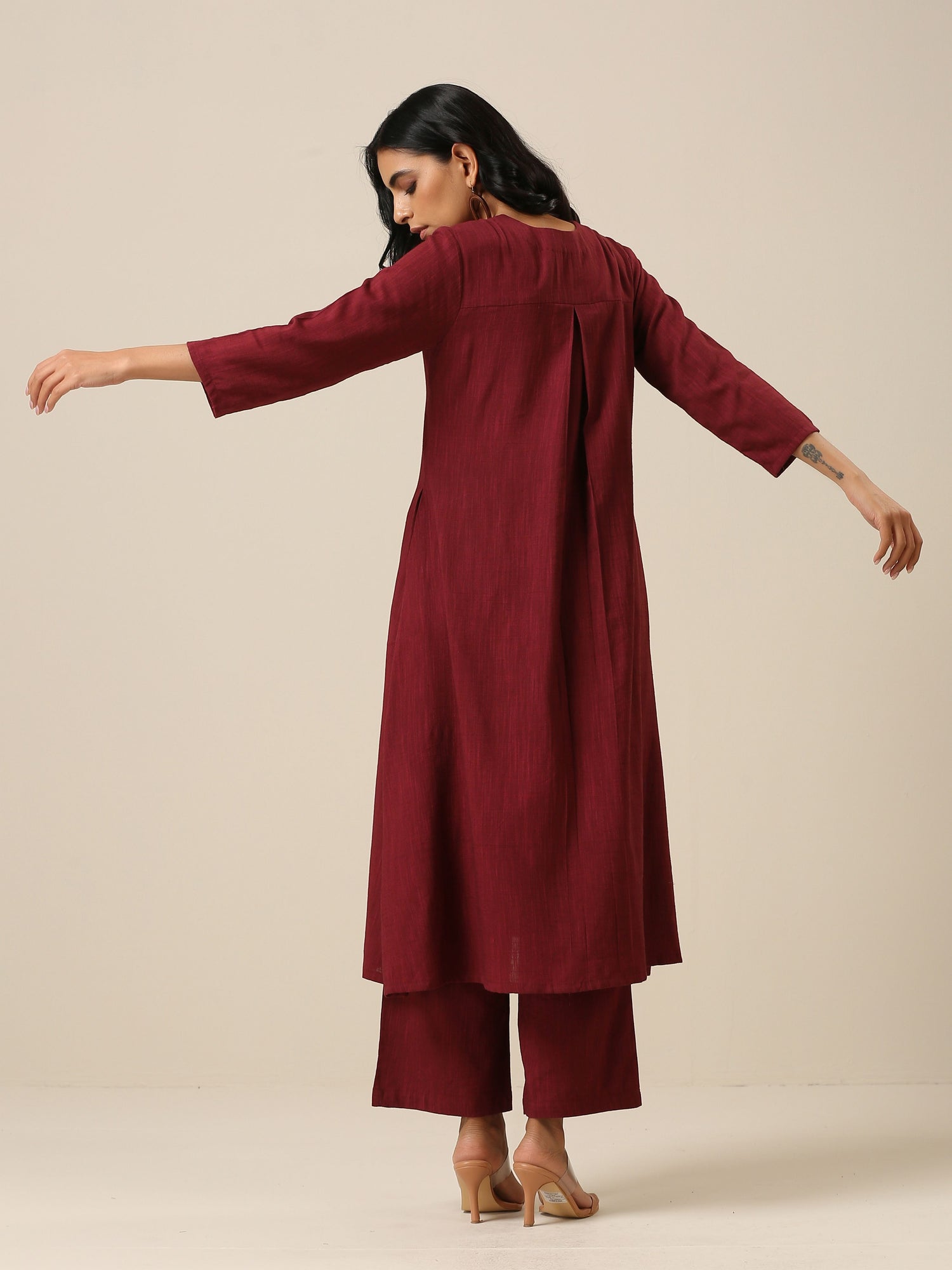 Ruby Wine Slub Texture Back Pleat Kurta Pant Set