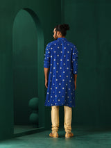 trueBrowns Men Royal Blue Geometric Floral Viscose Silk Long Kurta