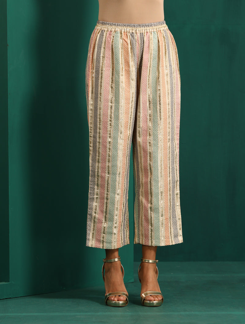 trueBrowns Ivory Embroidered Kurta with Embroidered Pants