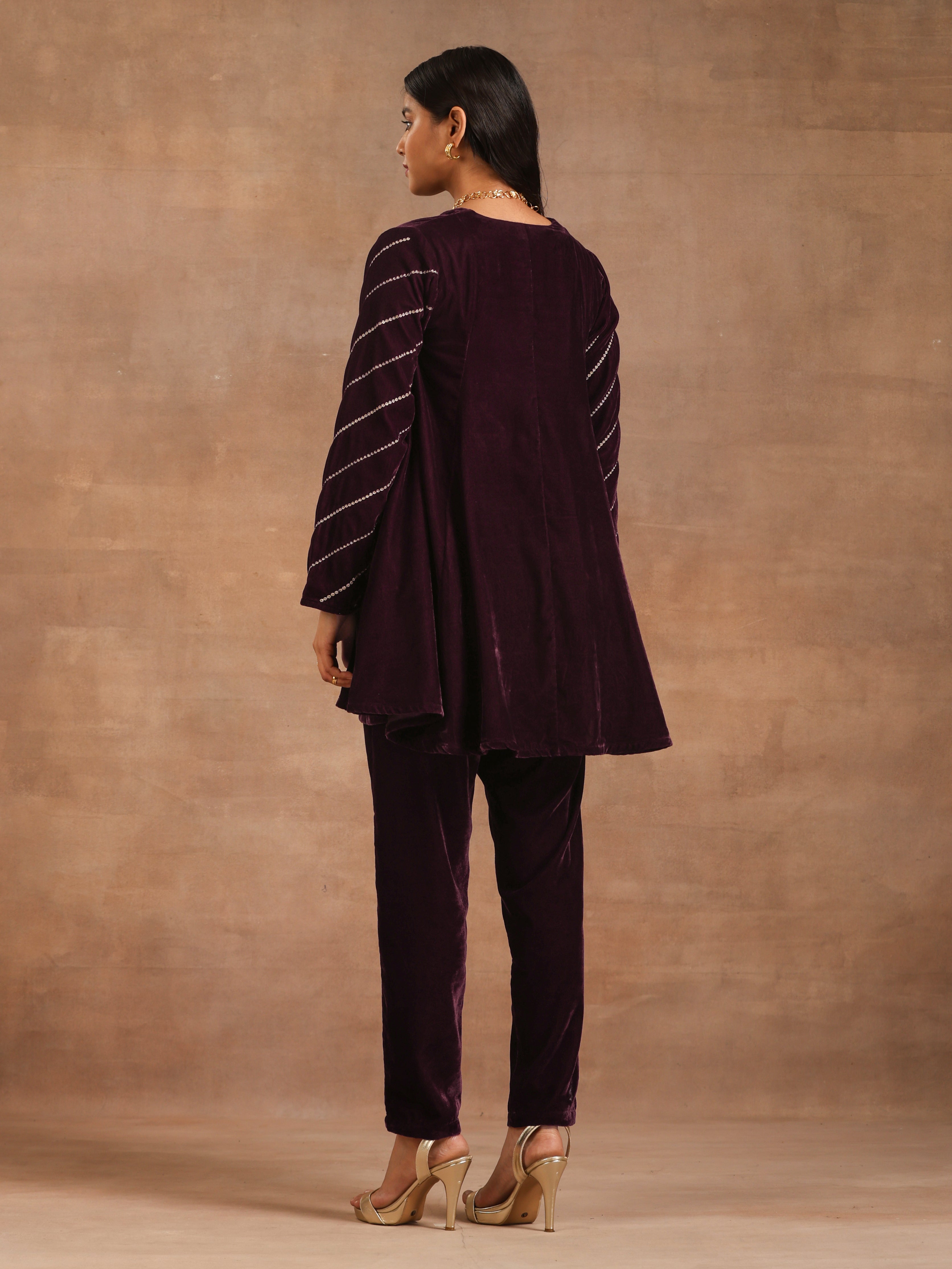 trueBrowns Wine Velvet Sleeve Embroidered Co-ord Set