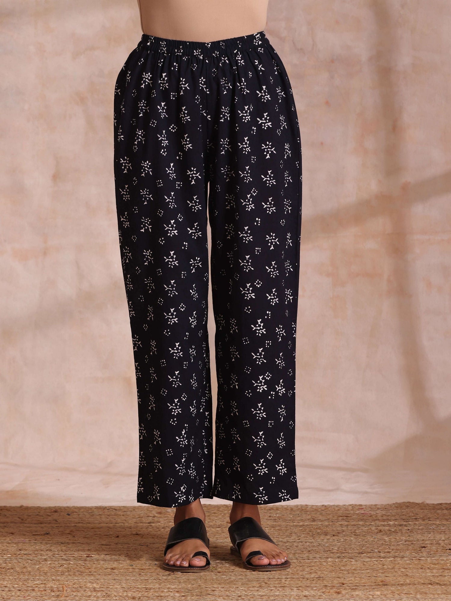 Black White Floral Print Cotton Collar Short Co-Ord Set