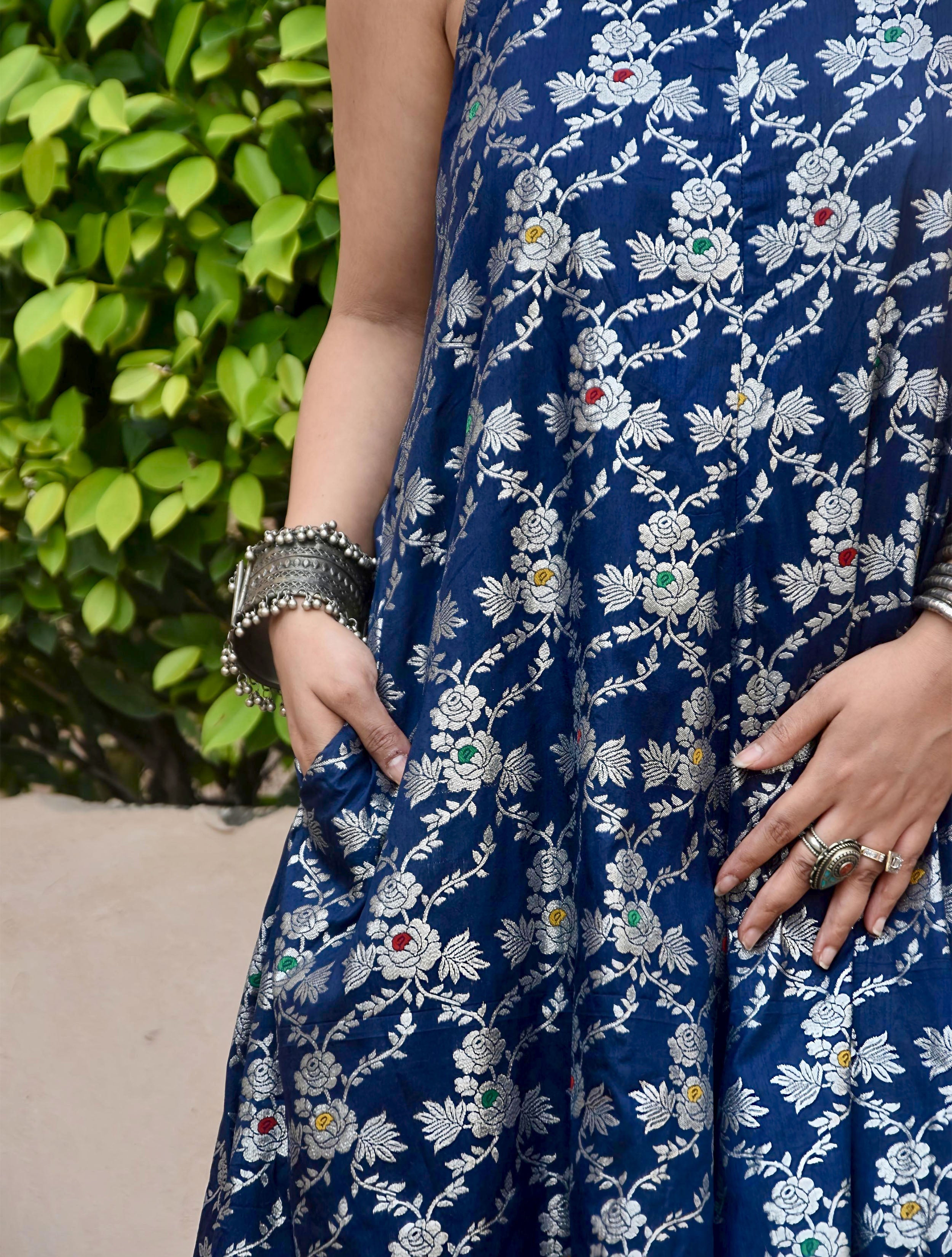 trueBrowns Blue Brocade Straight High-Slit Kurta Co-ord Set