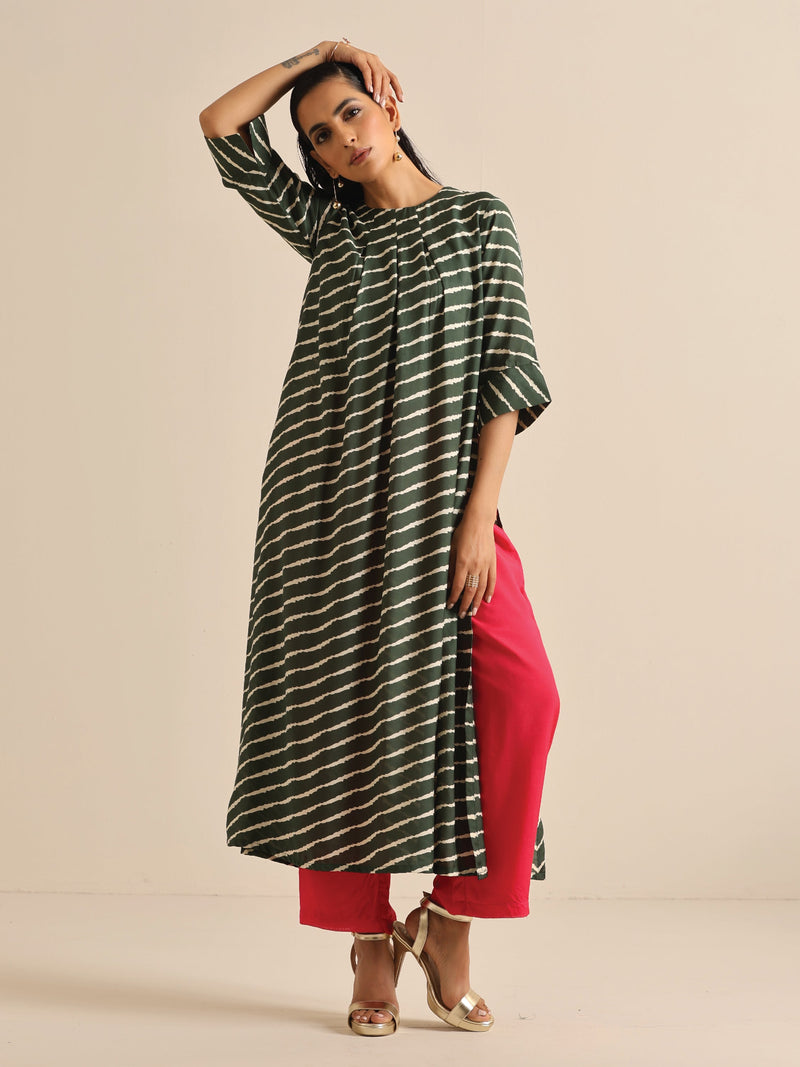Dark Green Lehariya Printed Silk Kurta Pant Set