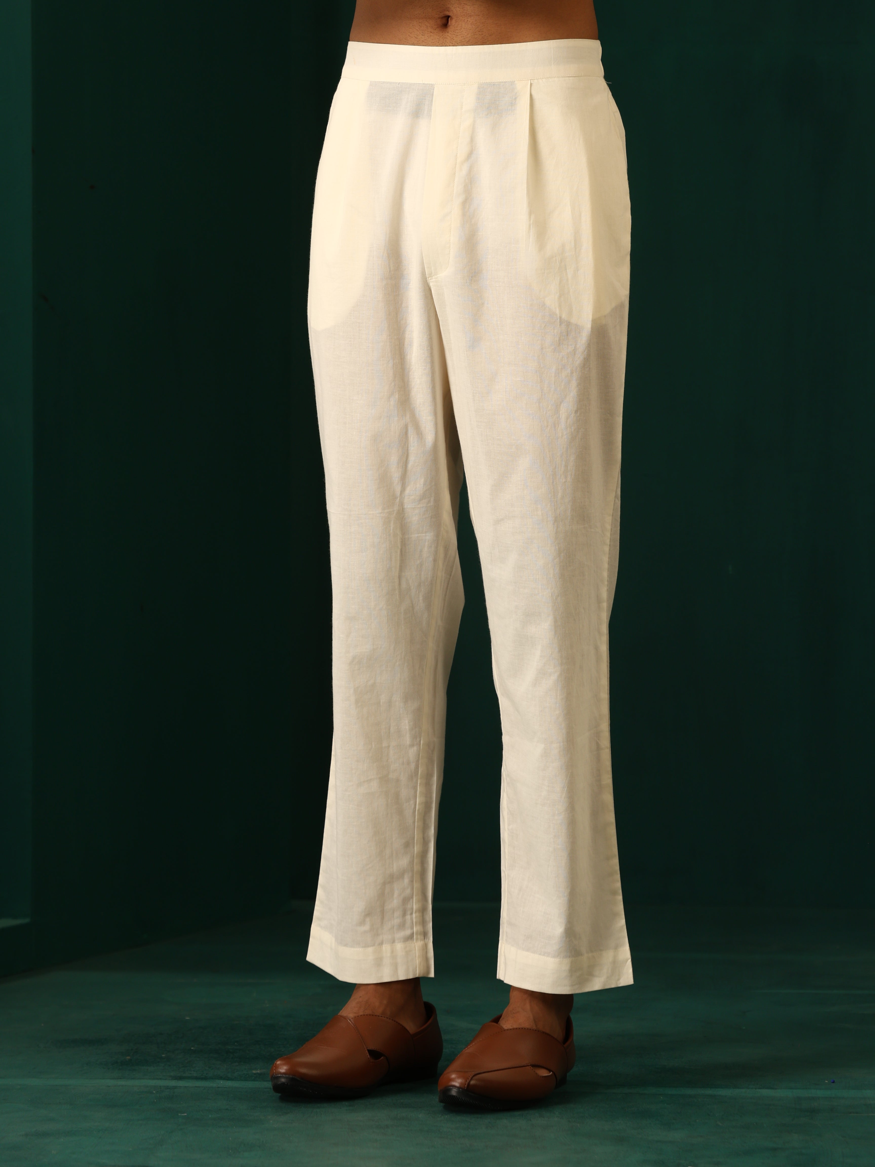 trueBrowns Men Ivory Floral Embroidered Co-ord Set