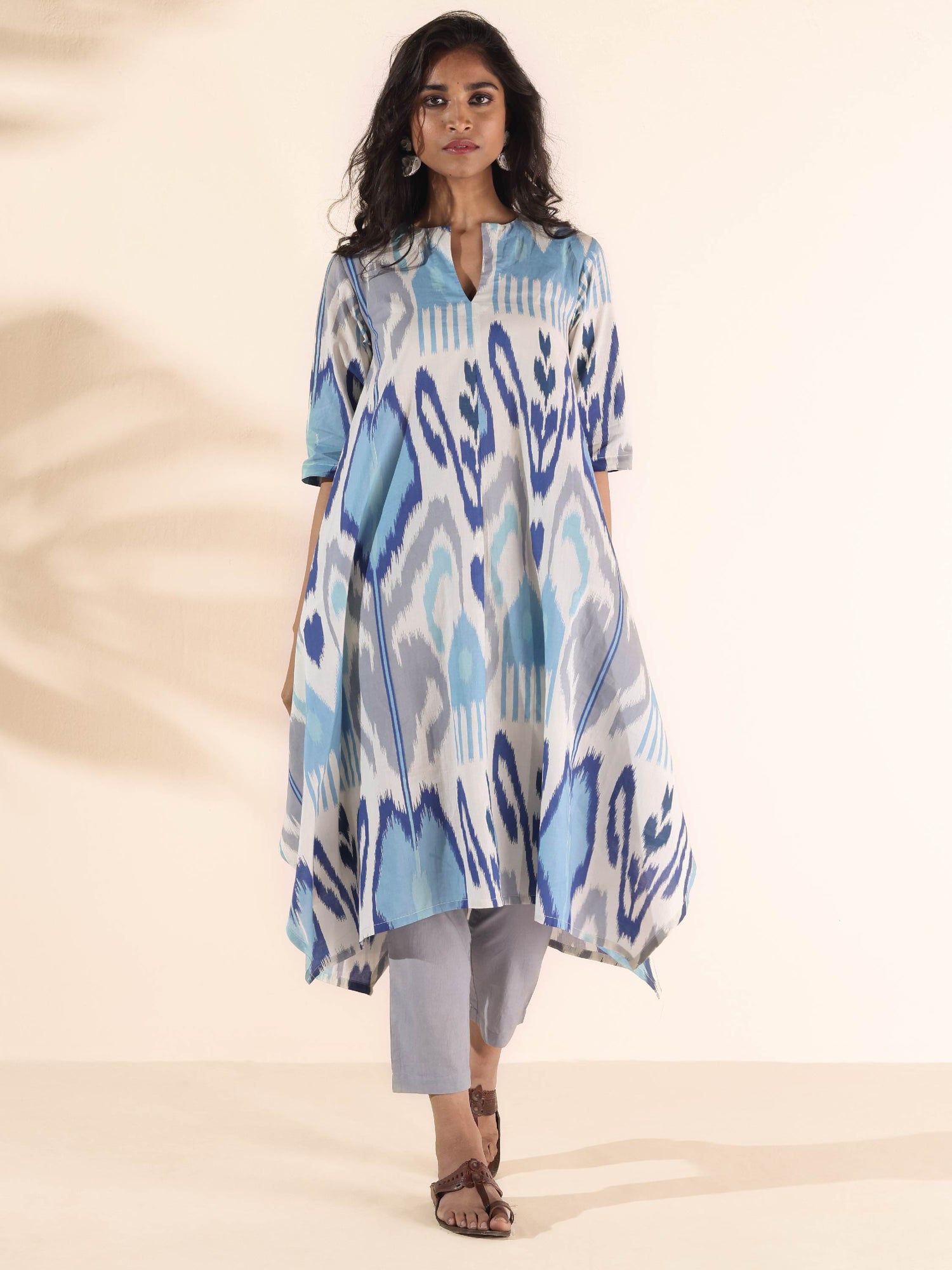 trueBrowns Blue Cotton Ikat Flared Kurta Pant Set