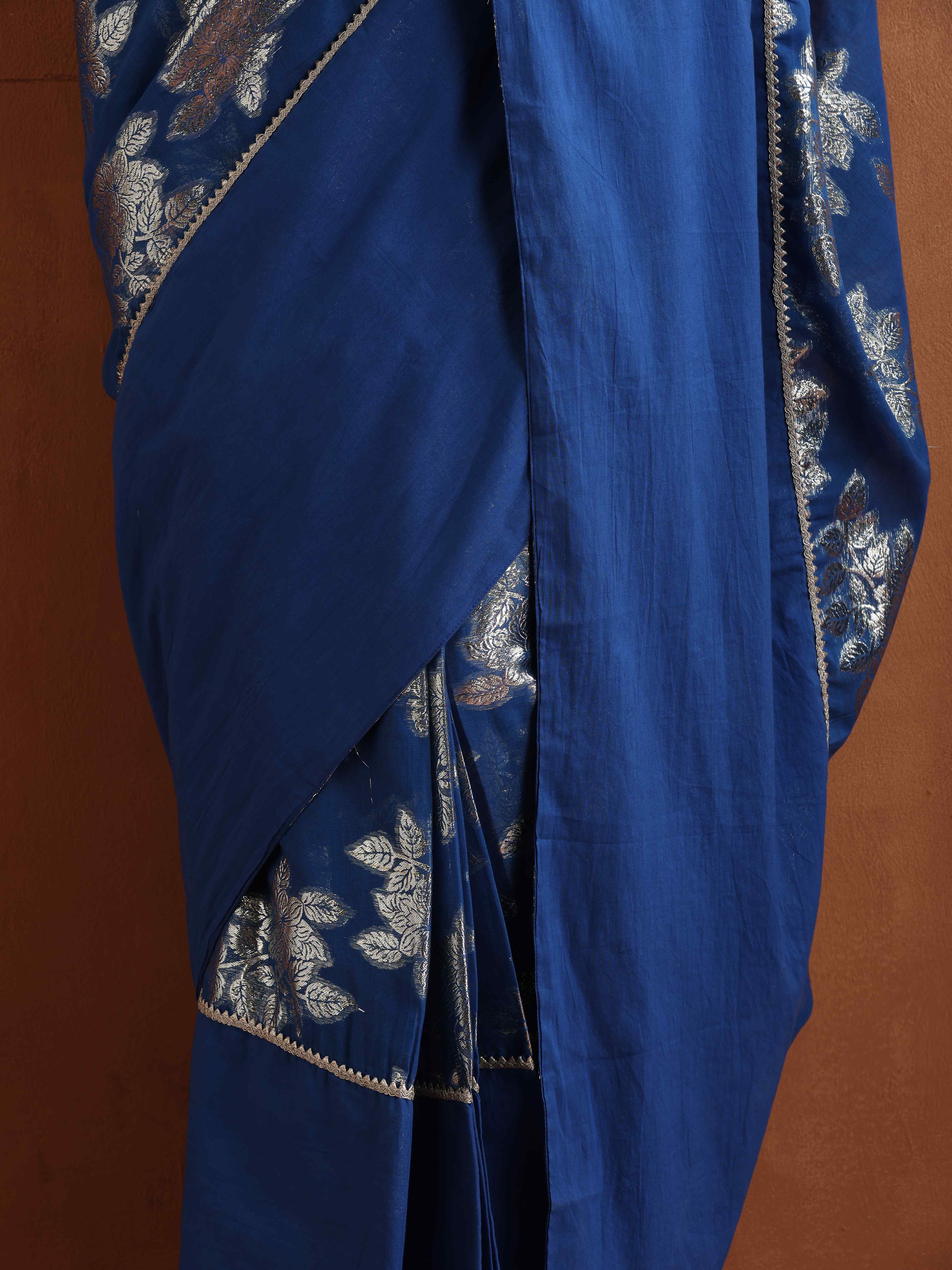 trueBrowns Blue Metallic Saree
