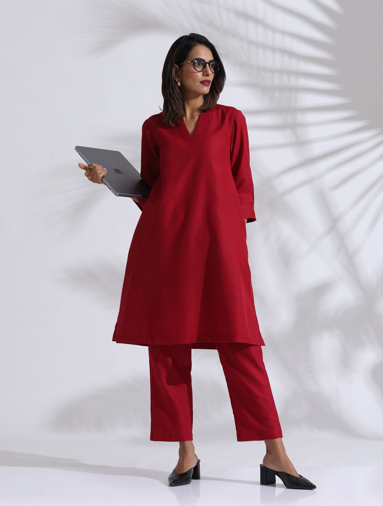 trueBrowns Maroon Slub Kurta Co-ord Set