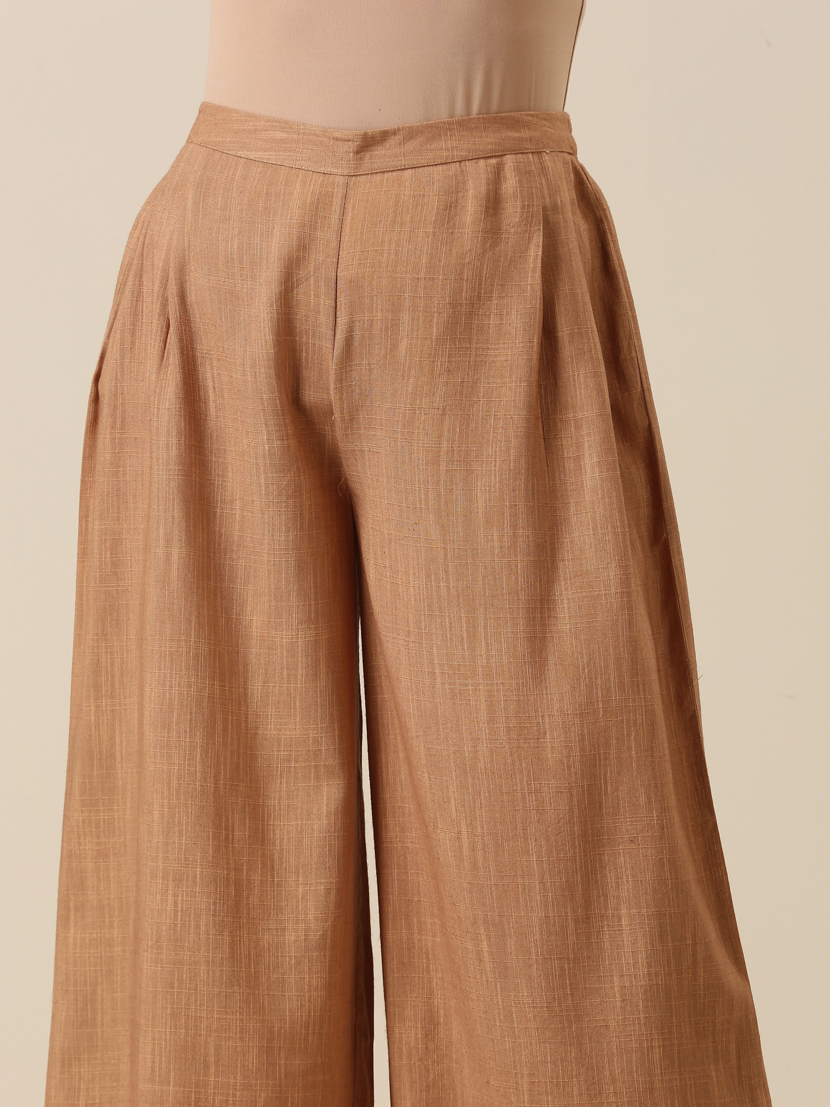Beige Slub Texture Sleevesless Jacket Pant Set