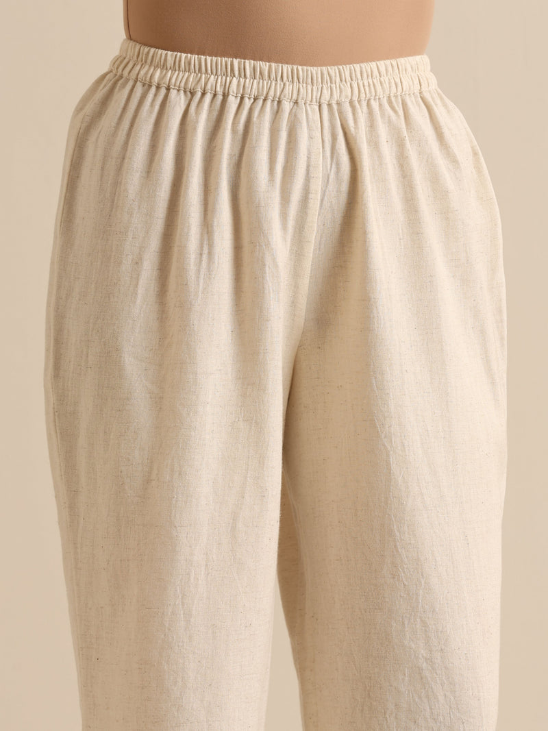 Off-White Sleeveless Kurta Pant Set