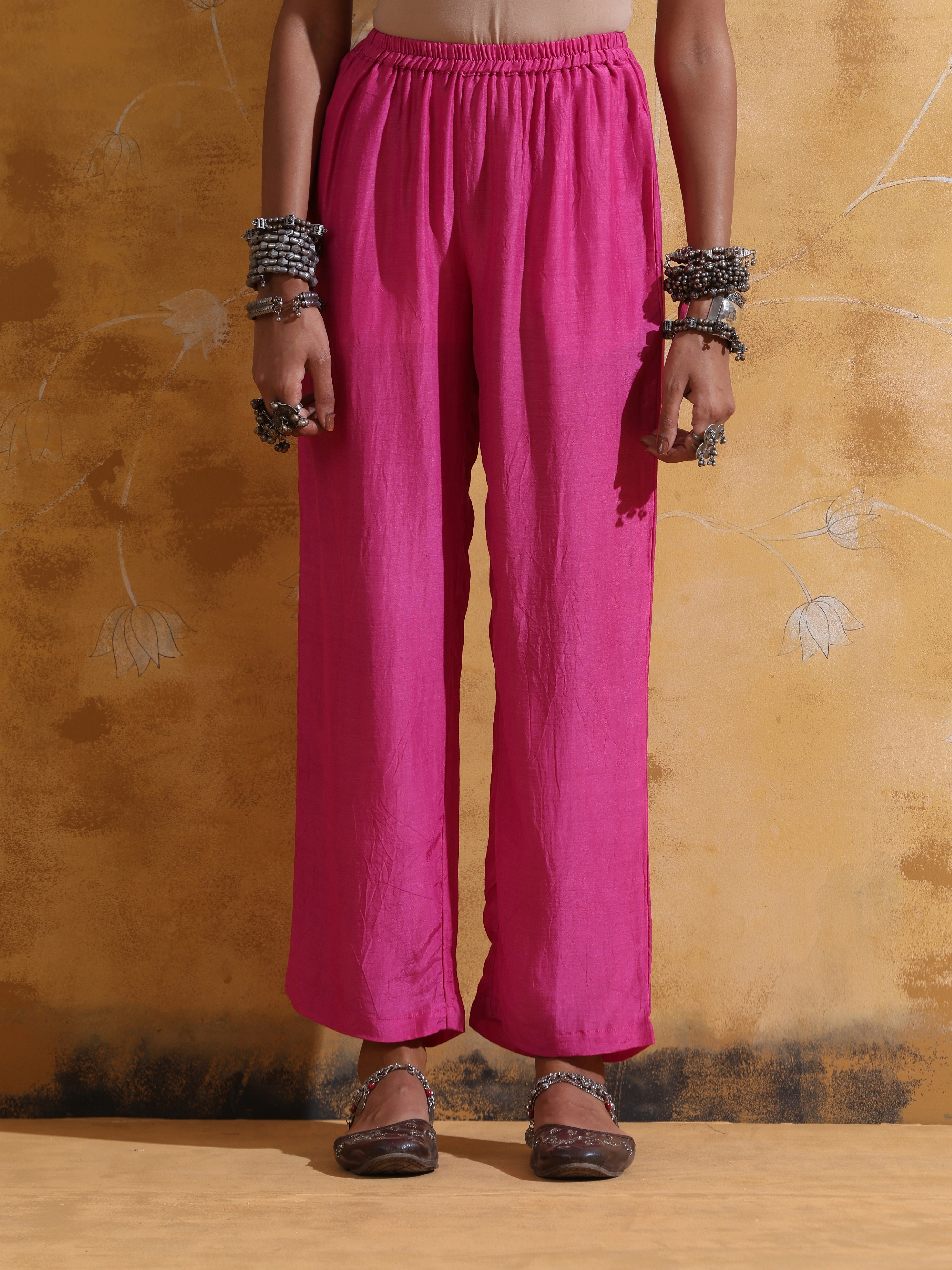 trueBrowns Green Pink Floral Print Muslin Silk High-Slit Kurta Set