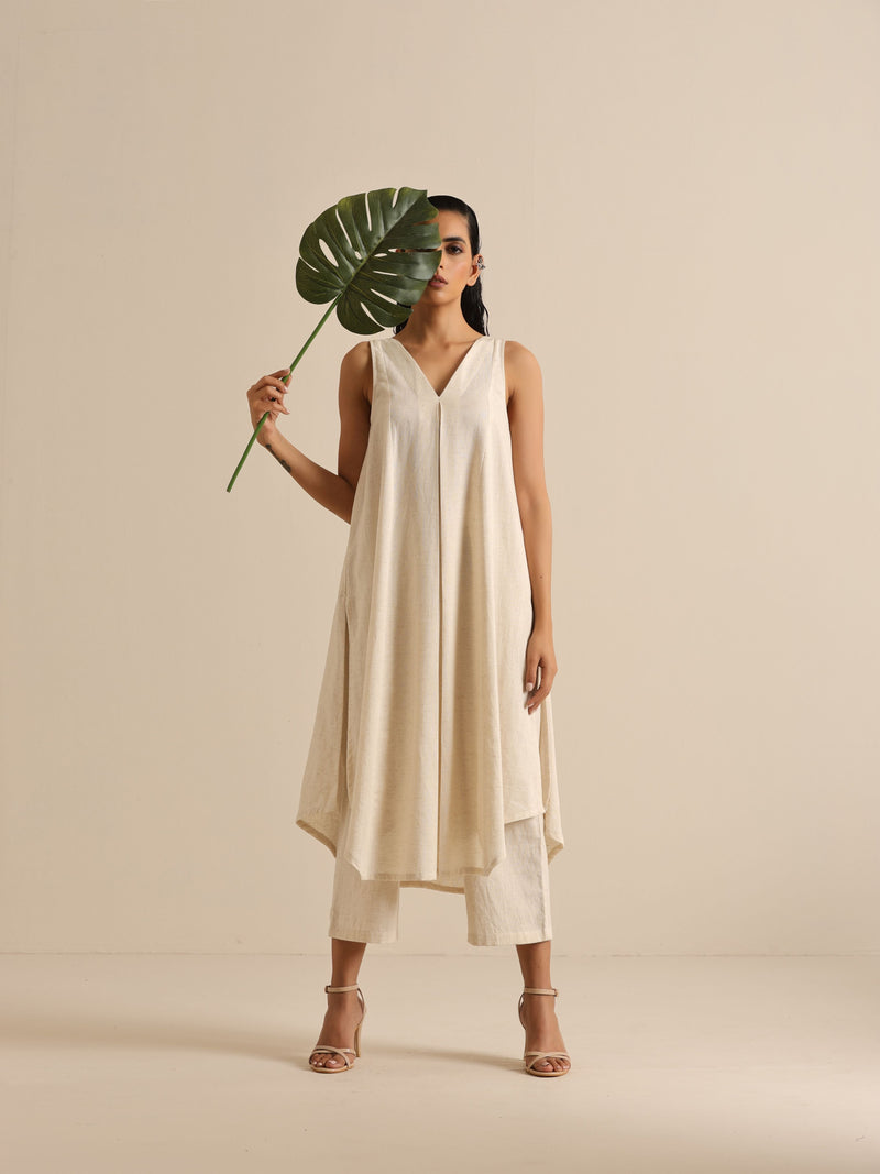 Off-White Sleeveless Kurta Pant Set