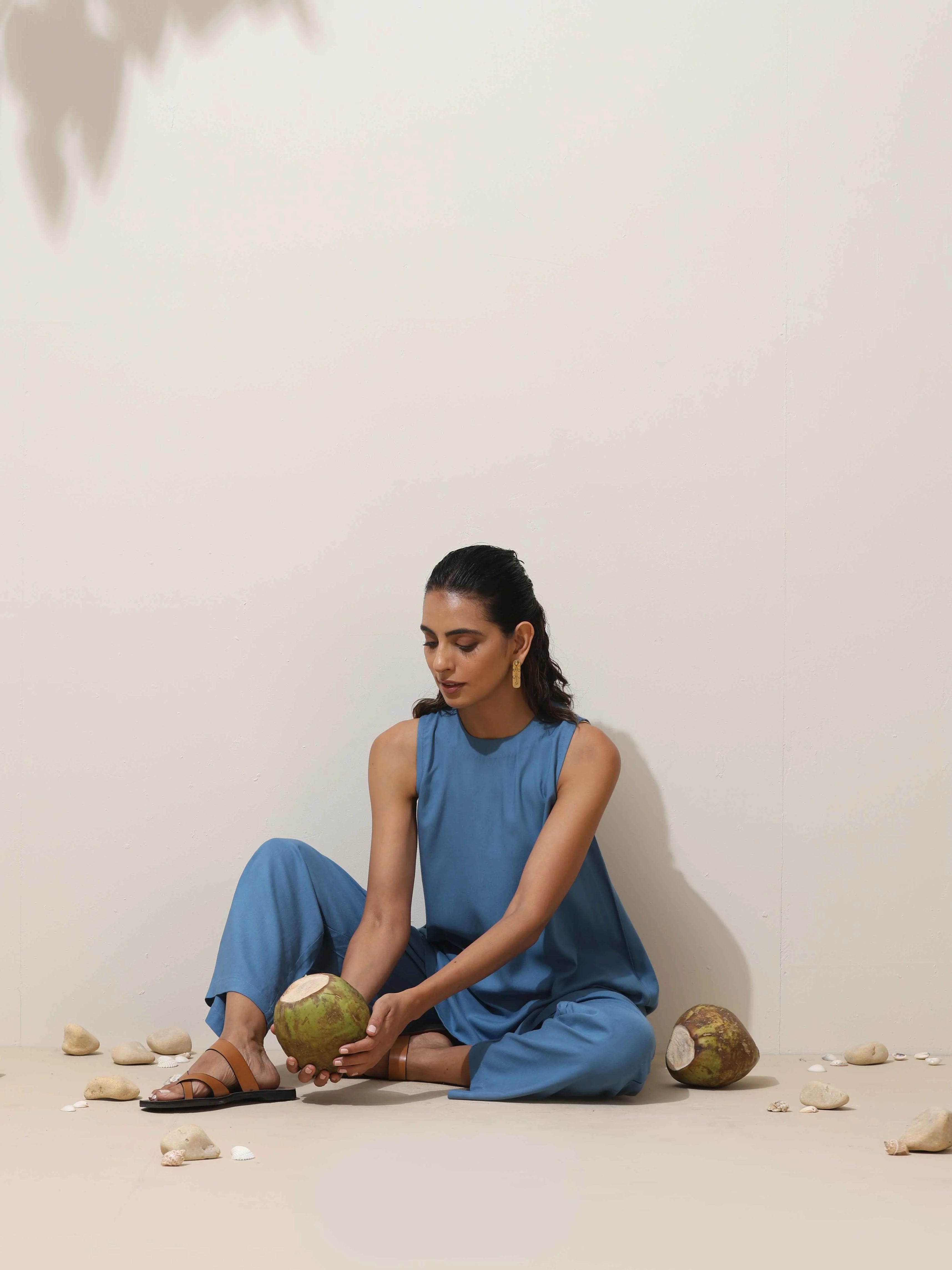 trueBrowns Blue Viscose Solid Co-ord Set