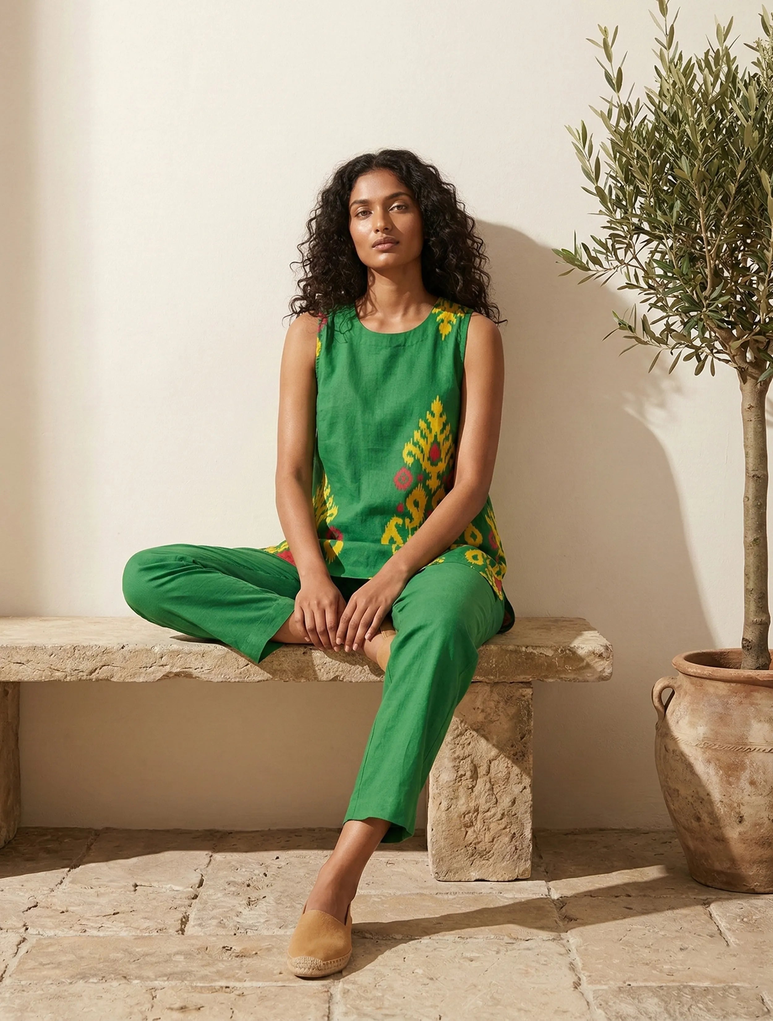 trueBrowns Green Ikat Print Cotton Sleeveless Co-Ord Set