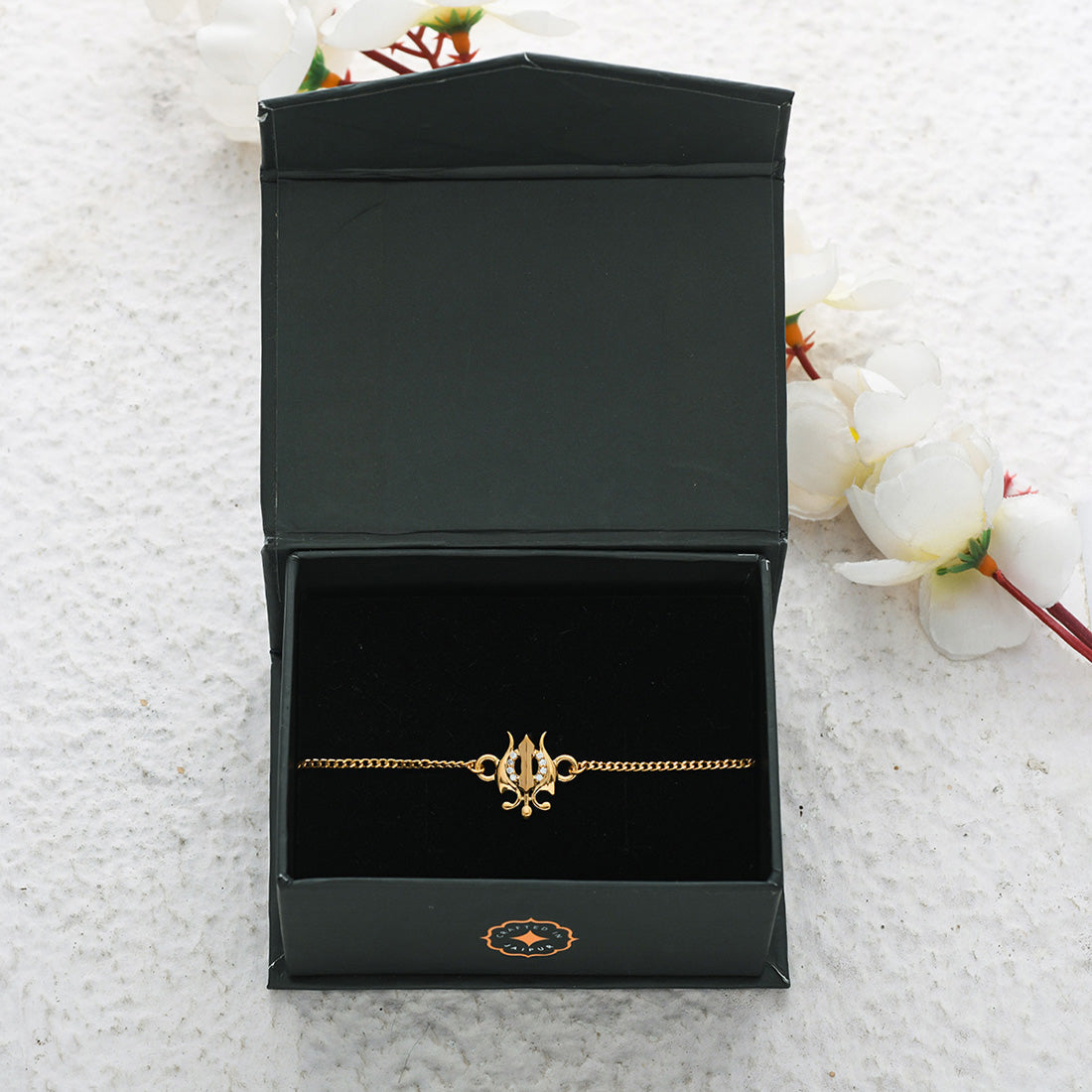 trueBrowns 925 Sterling Silver 22k Gold Micron Plated Trishul Bracelet Rakhi