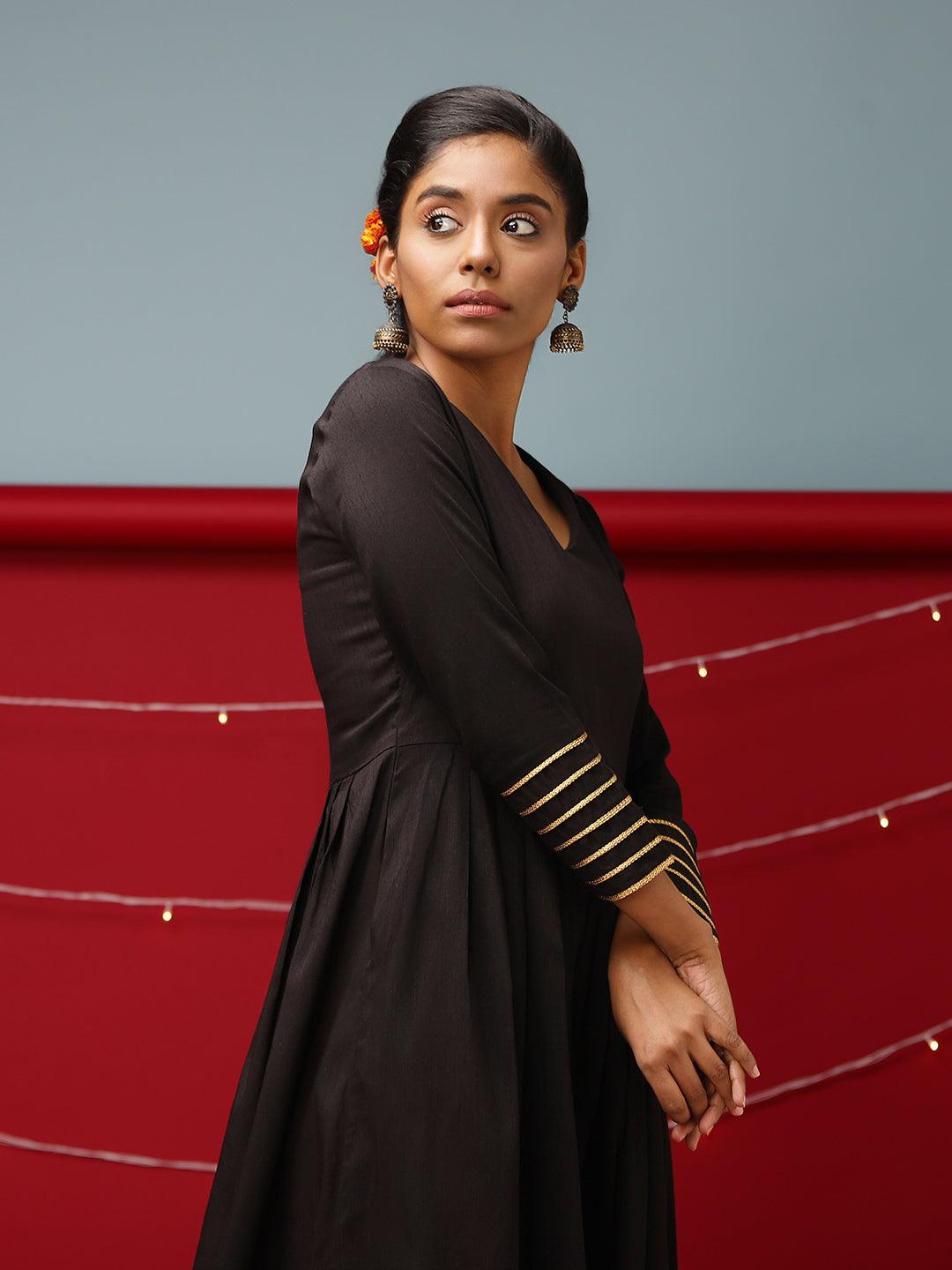 Black Embellished Sleeve Kurta-Pant - trueBrowns