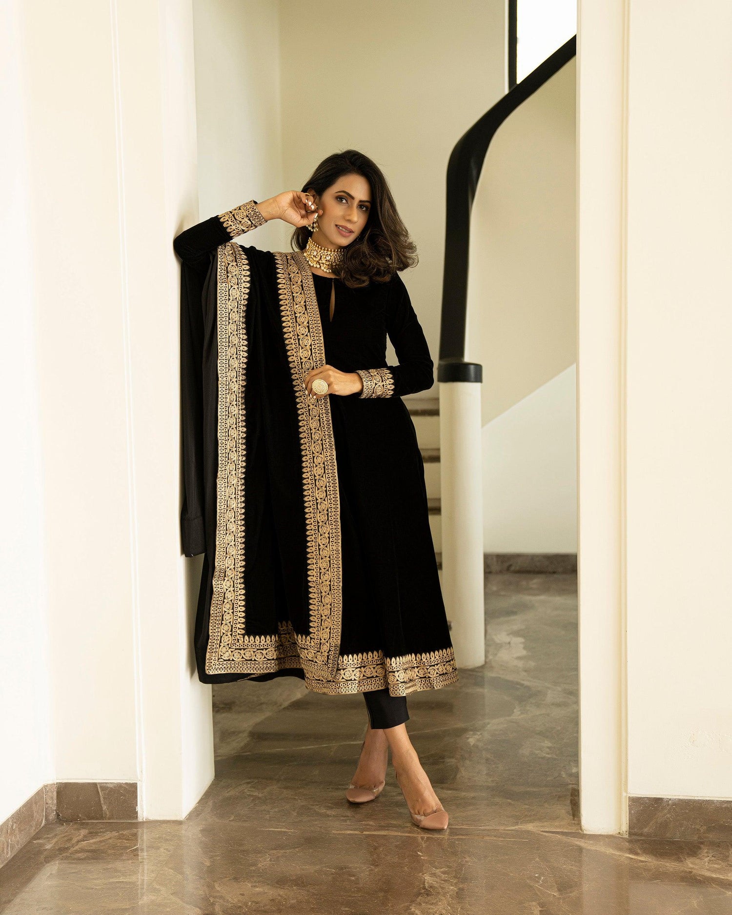 Black Velvet Flared Embroidered Kurta - trueBrowns
