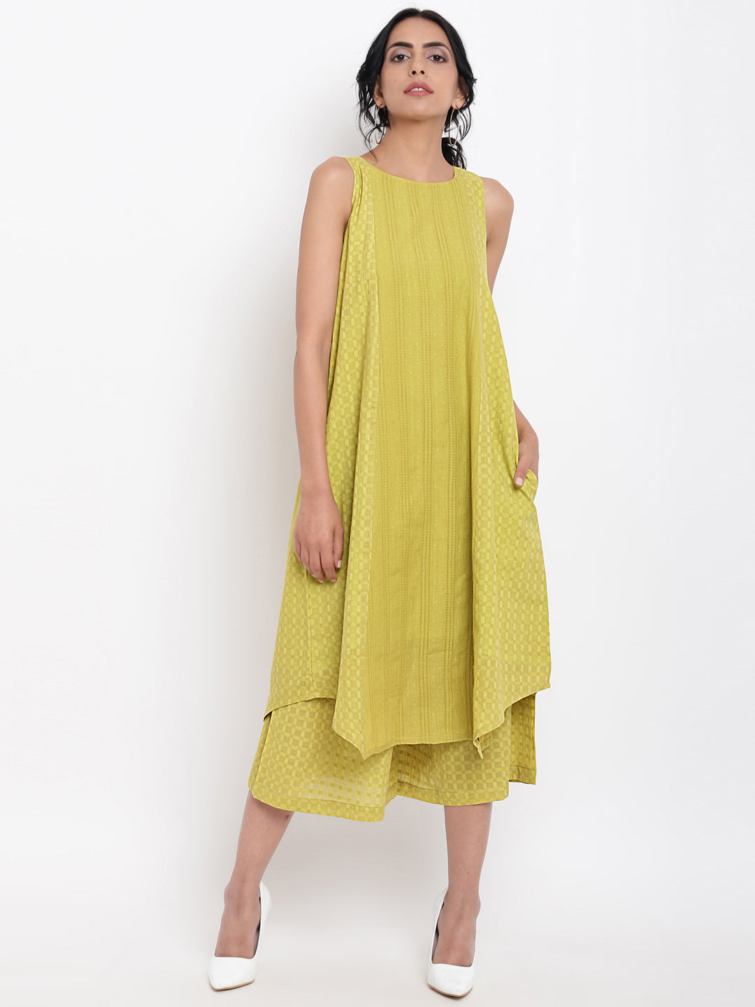 Green Cotton Panelled Kurta Set