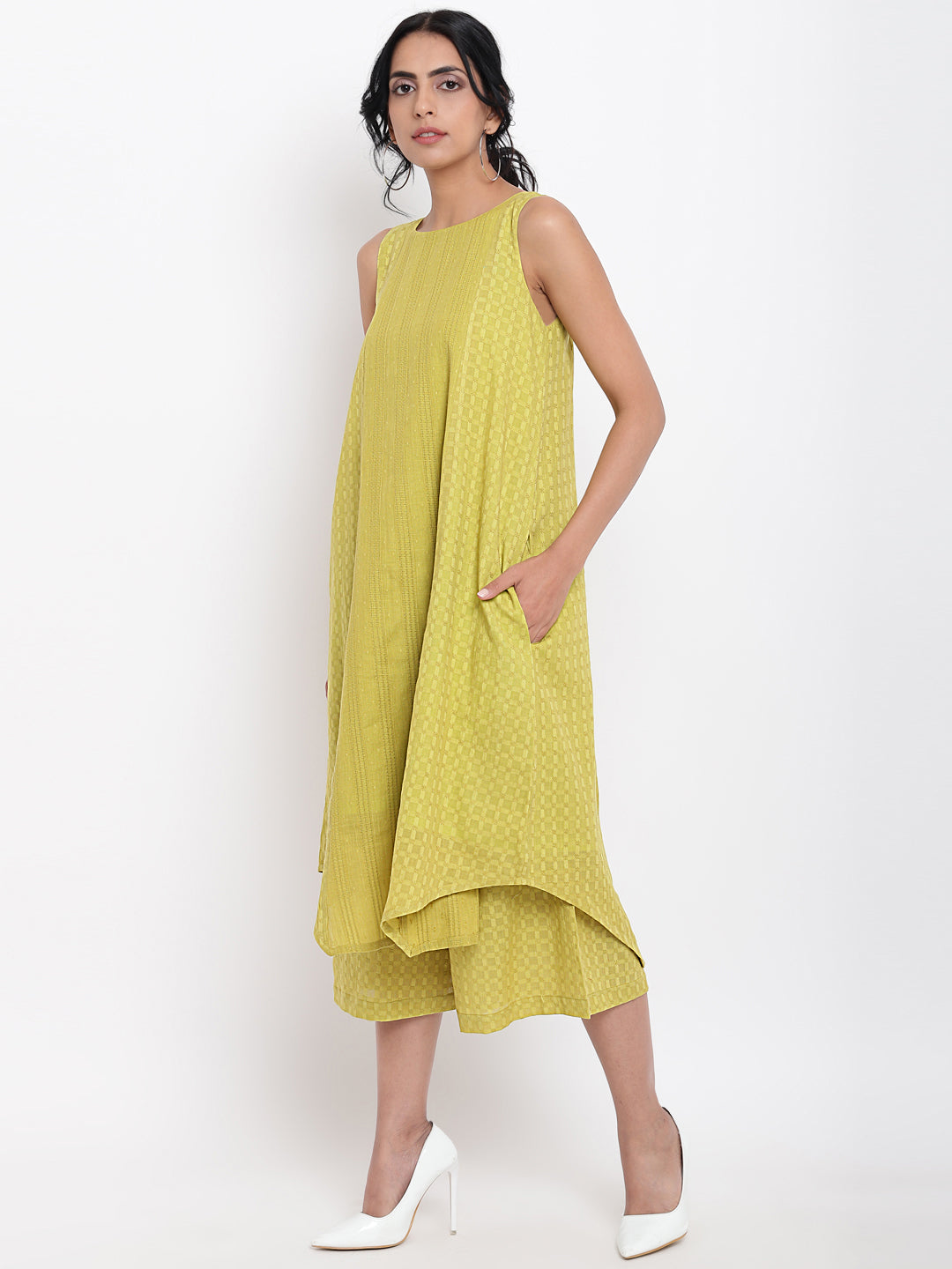 Green Cotton Panelled Kurta Set