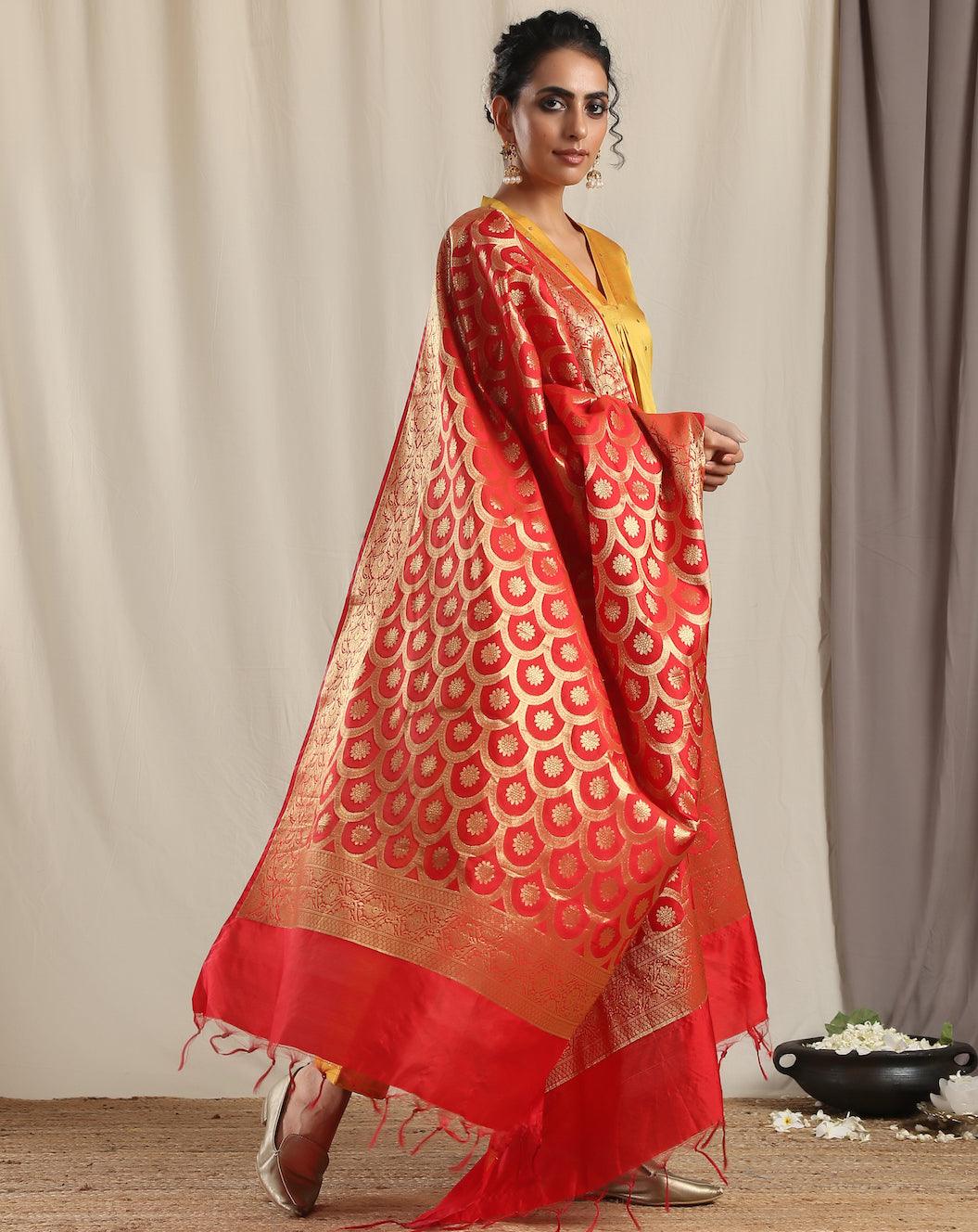 Red Brocade Dupatta - trueBrowns