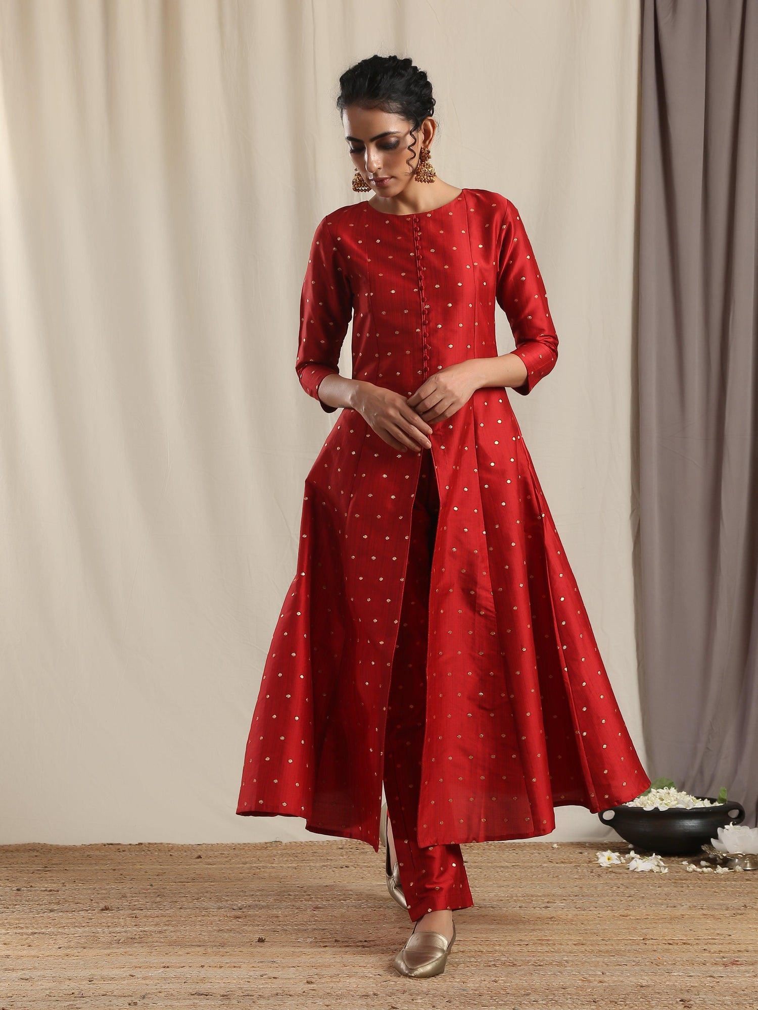 Red Silk Slit Kurta Pant Set - trueBrowns