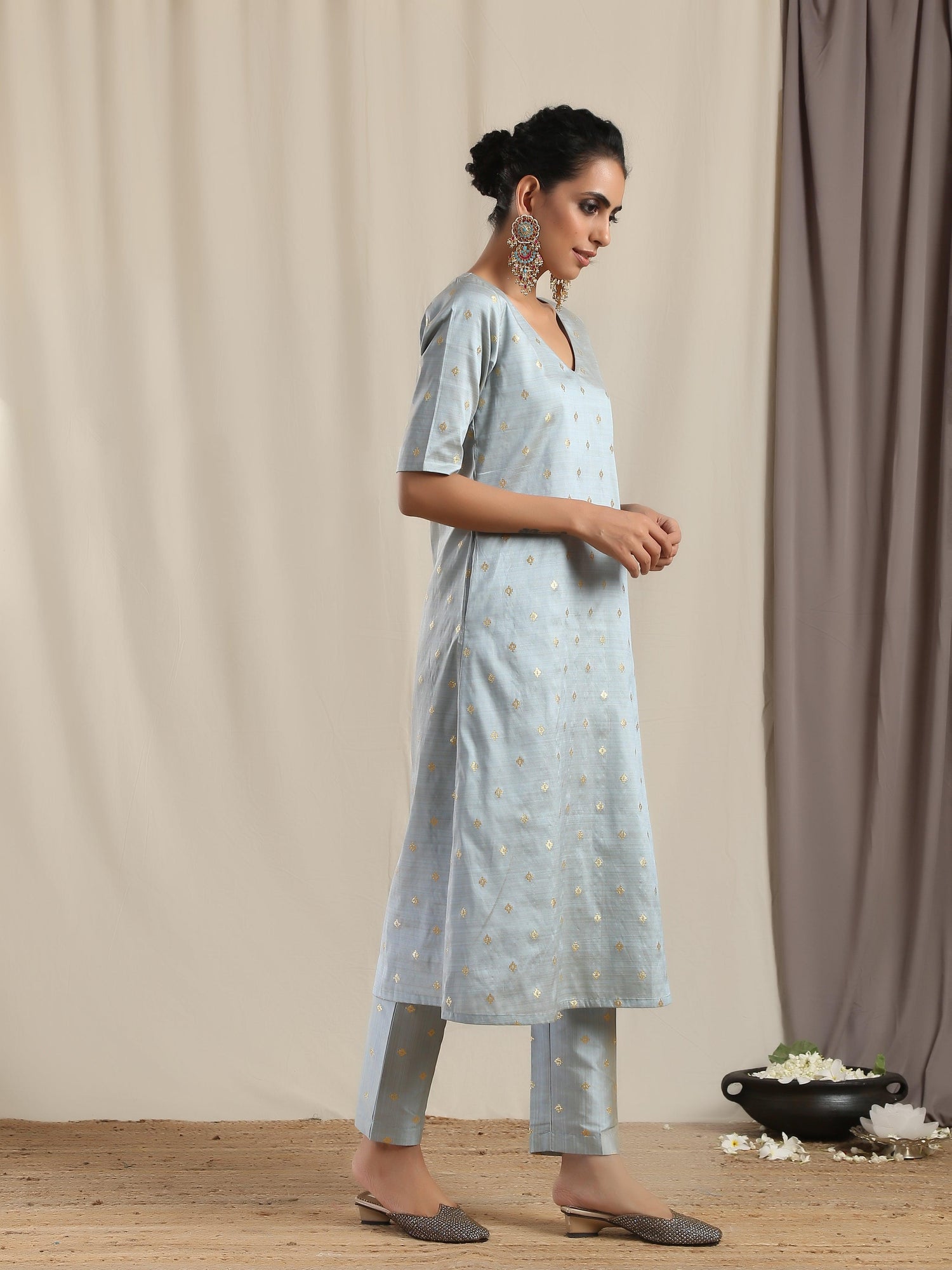 Grey Silk Kurta Pant Set - trueBrowns