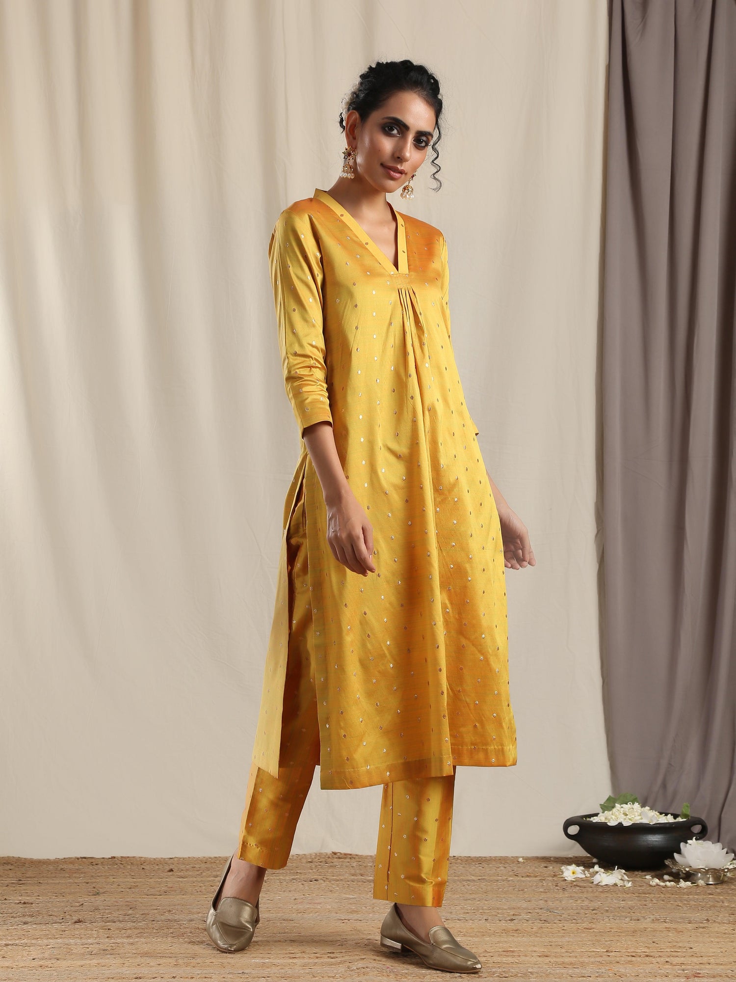 Yellow Silk Kurta Pant Set - trueBrowns