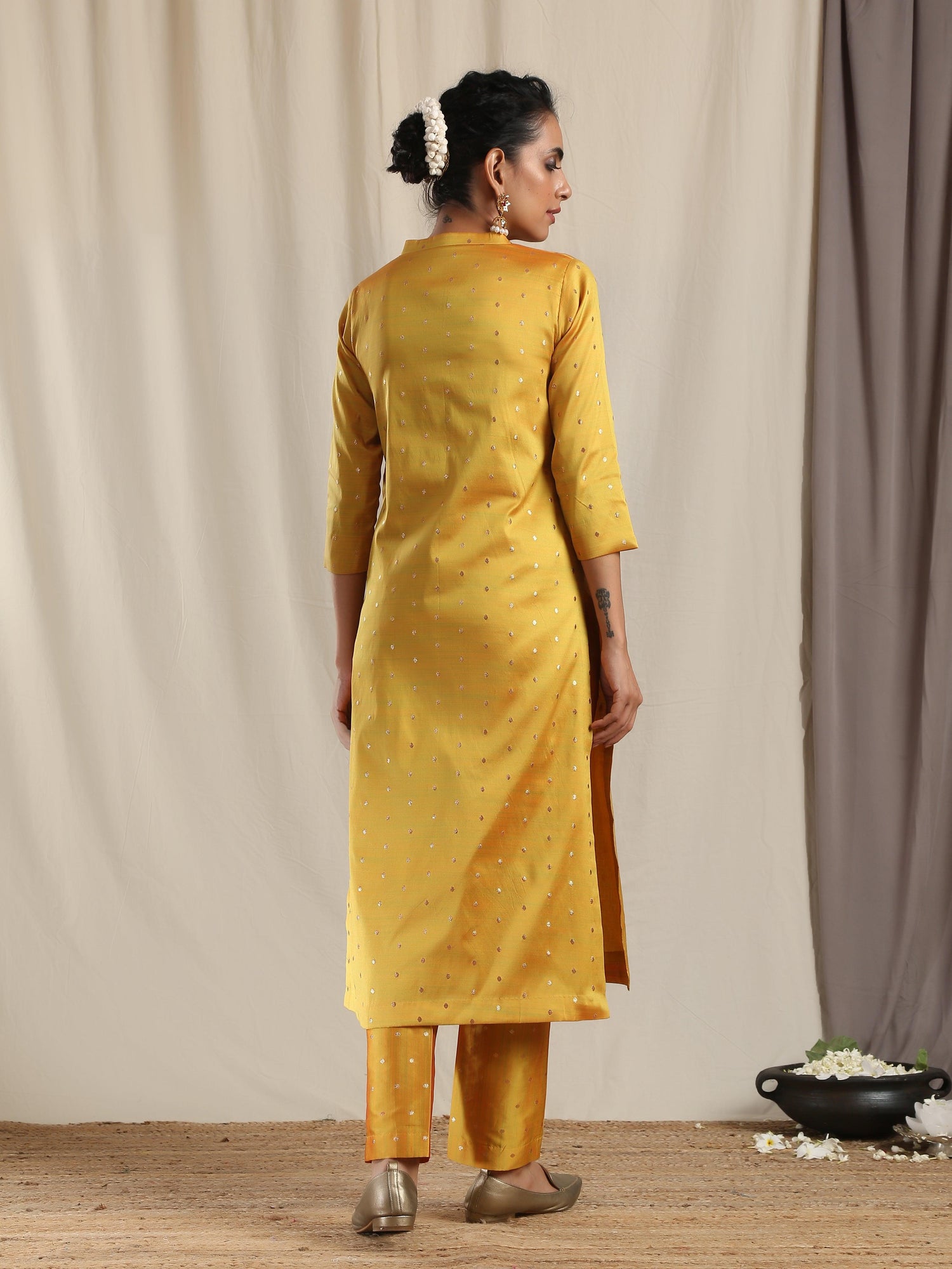 Yellow Silk Kurta Pant Set - trueBrowns