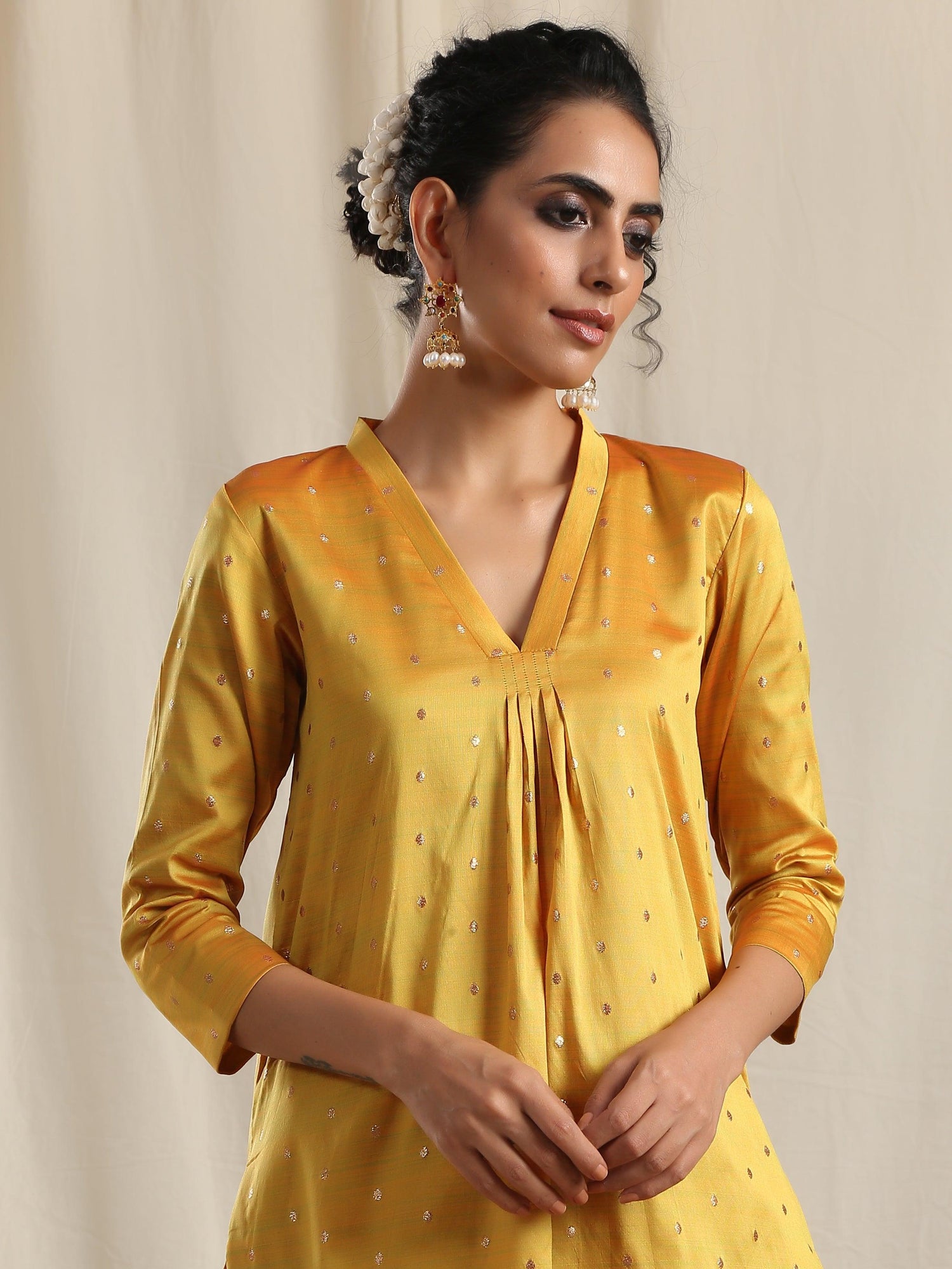 Yellow Silk Kurta Pant Set - trueBrowns