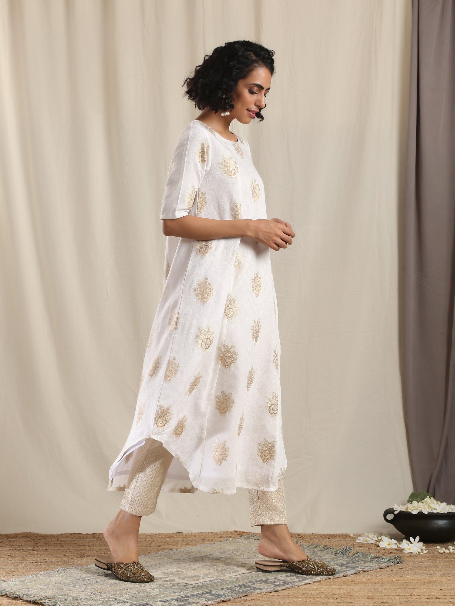 White Gold Modal Silk Asymmetric Kurta Pant Set - trueBrowns