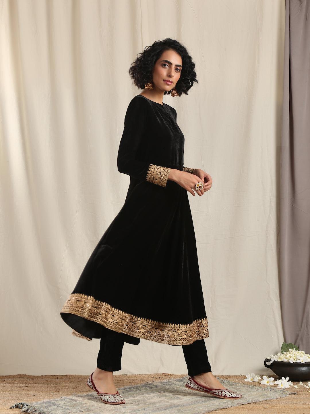 Black Velvet Flared Embroidered Kurta - trueBrowns