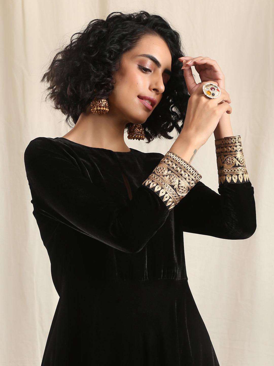 Black Velvet Flared Embroidered Kurta - trueBrowns