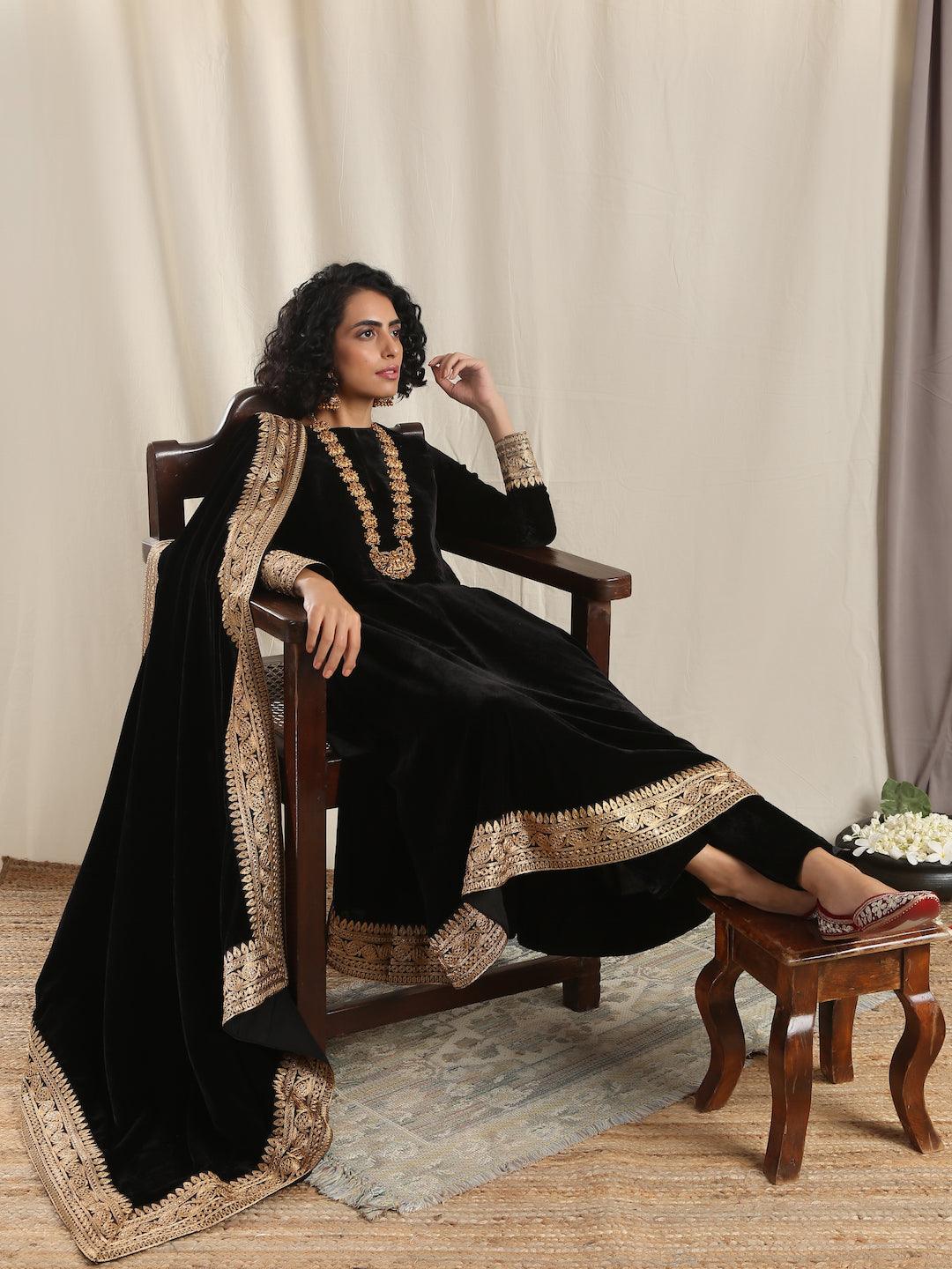 Black Velvet Flared Embroidered Kurta - trueBrowns