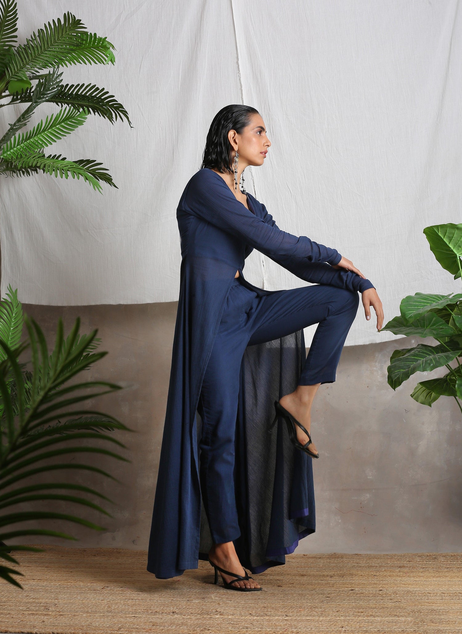Navy Blue Crinkled Kurta - trueBrowns