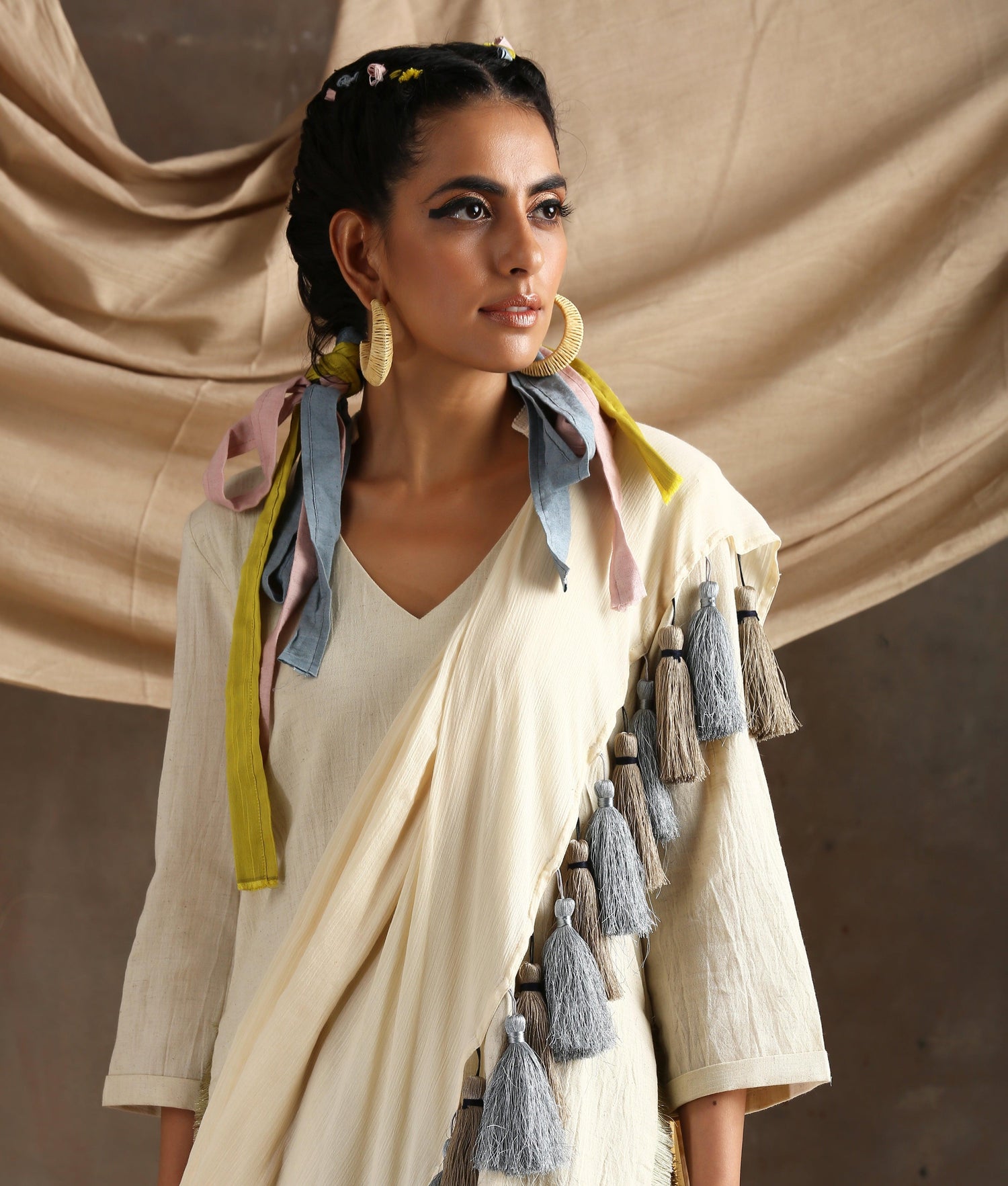 Ivory Pure Cotton Tassel Saree - trueBrowns