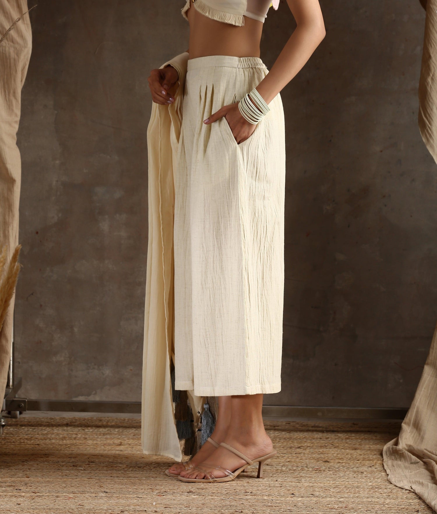 Ivory Pure Cotton Tassel Saree - trueBrowns