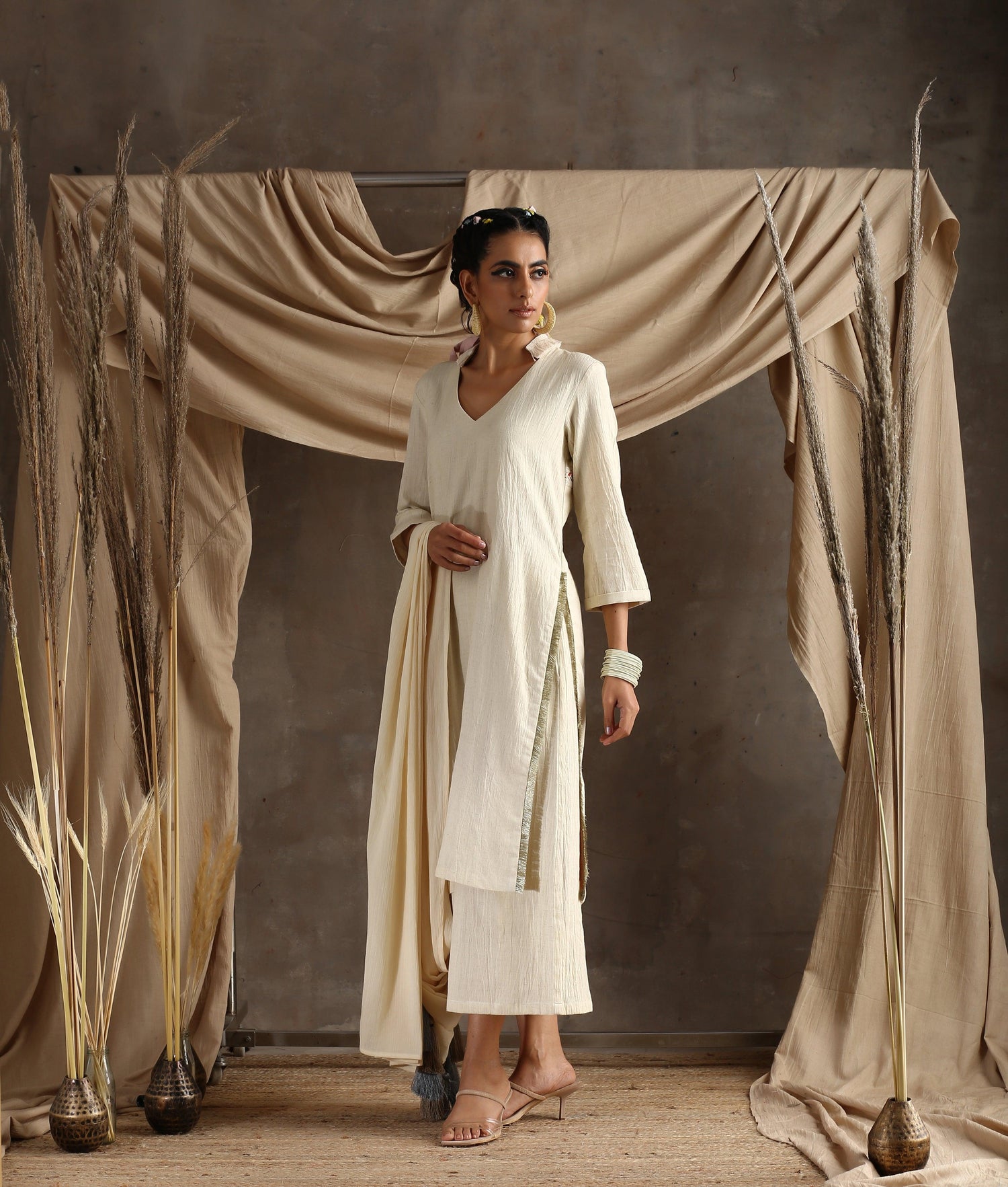 Ivory Pure Cotton Long Slit Lace Kurta - trueBrowns