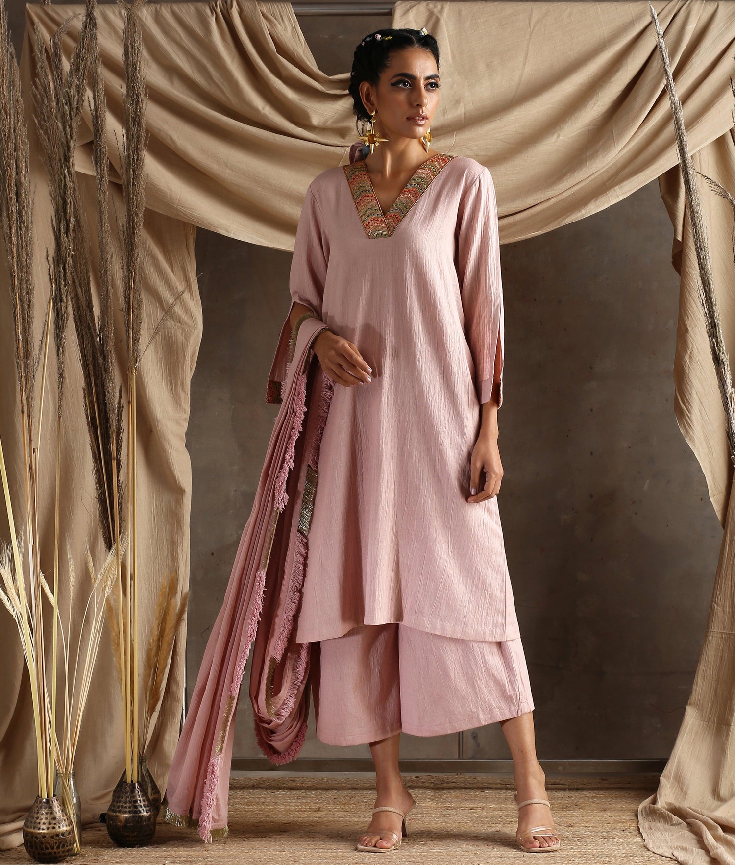 Rose Pink Pure Cotton Lace Kurta - trueBrowns