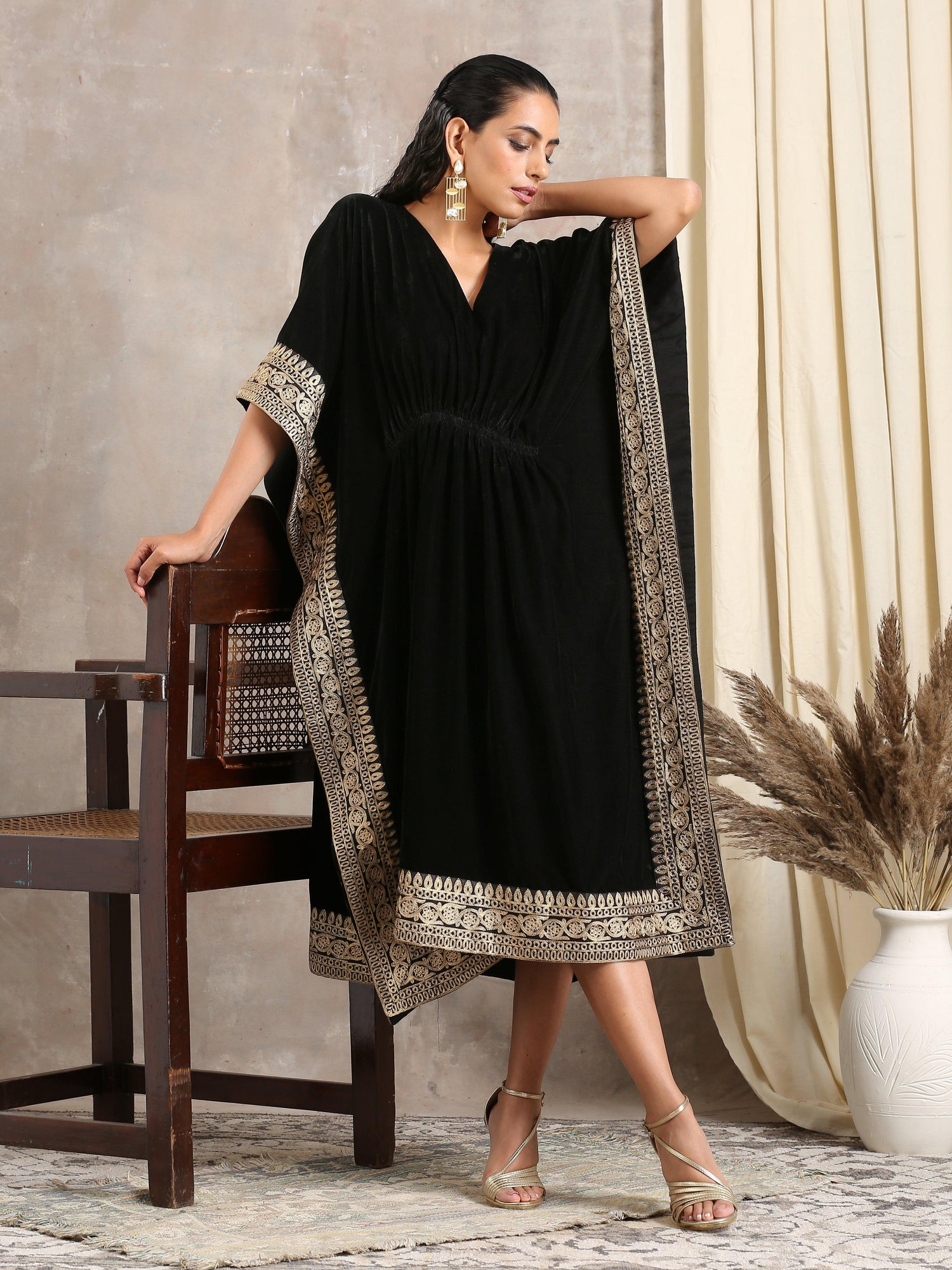 Black Velvet Embroidered Lace Kaftan - trueBrowns
