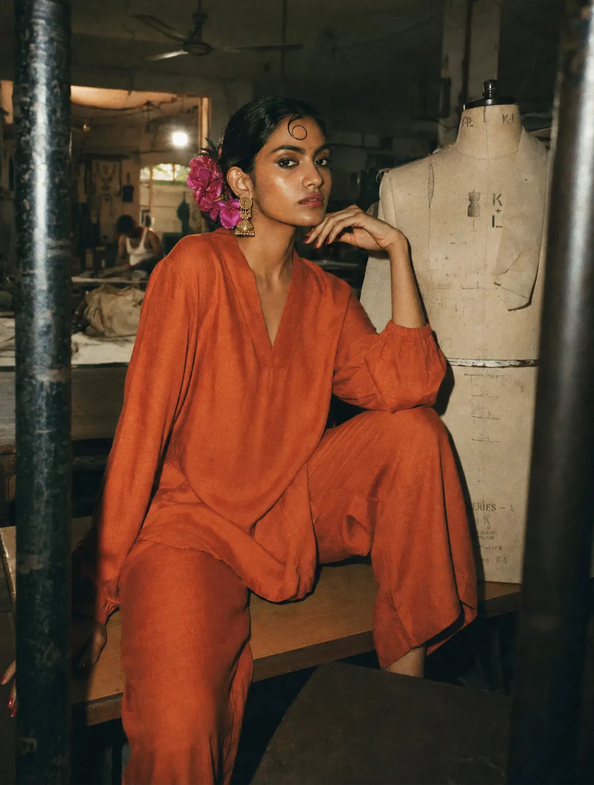 trueBrowns Rust Silk Collar Co-ord Set
