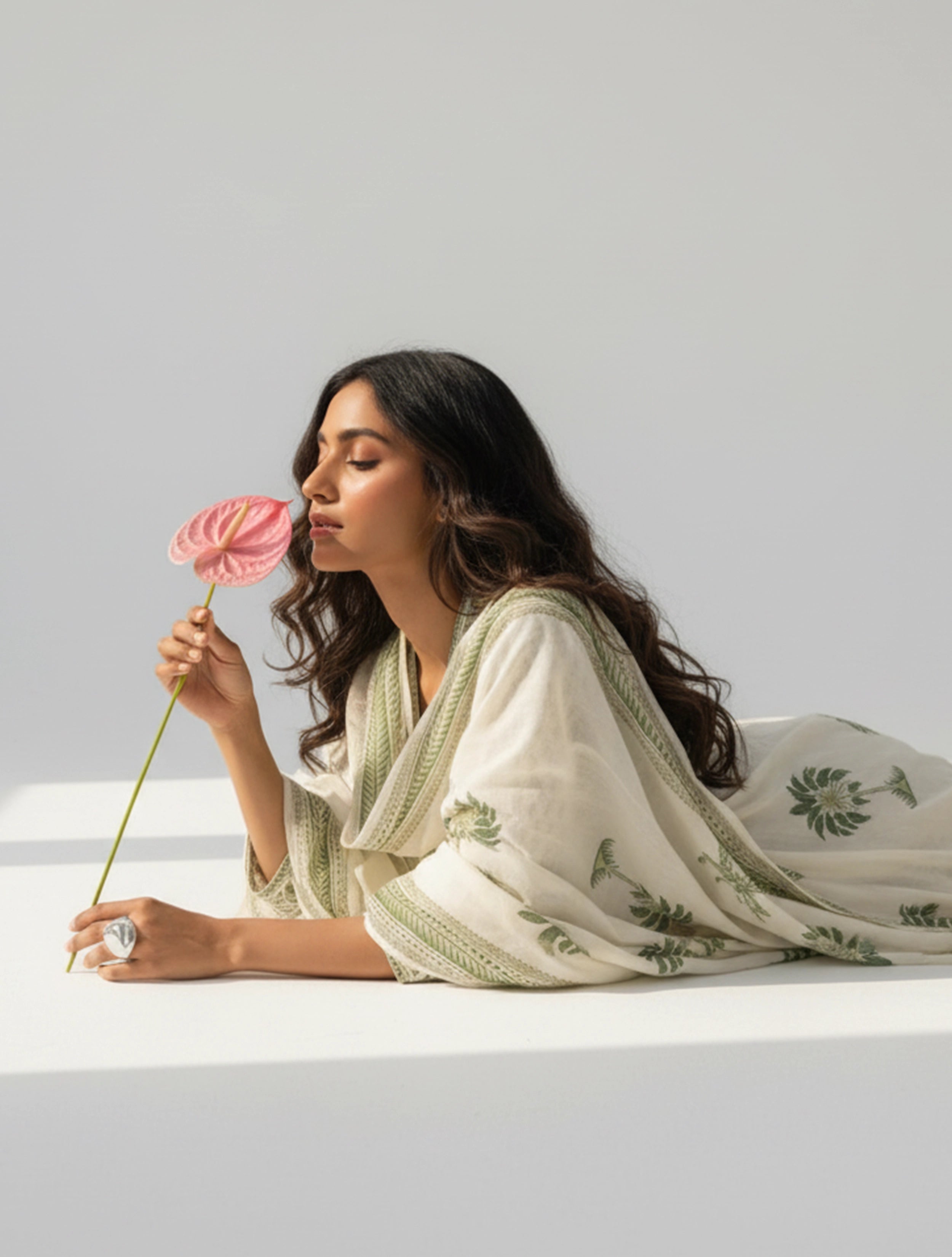 trueBrowns White Green Printed Anarkali Kurta Pant Dupatta Set