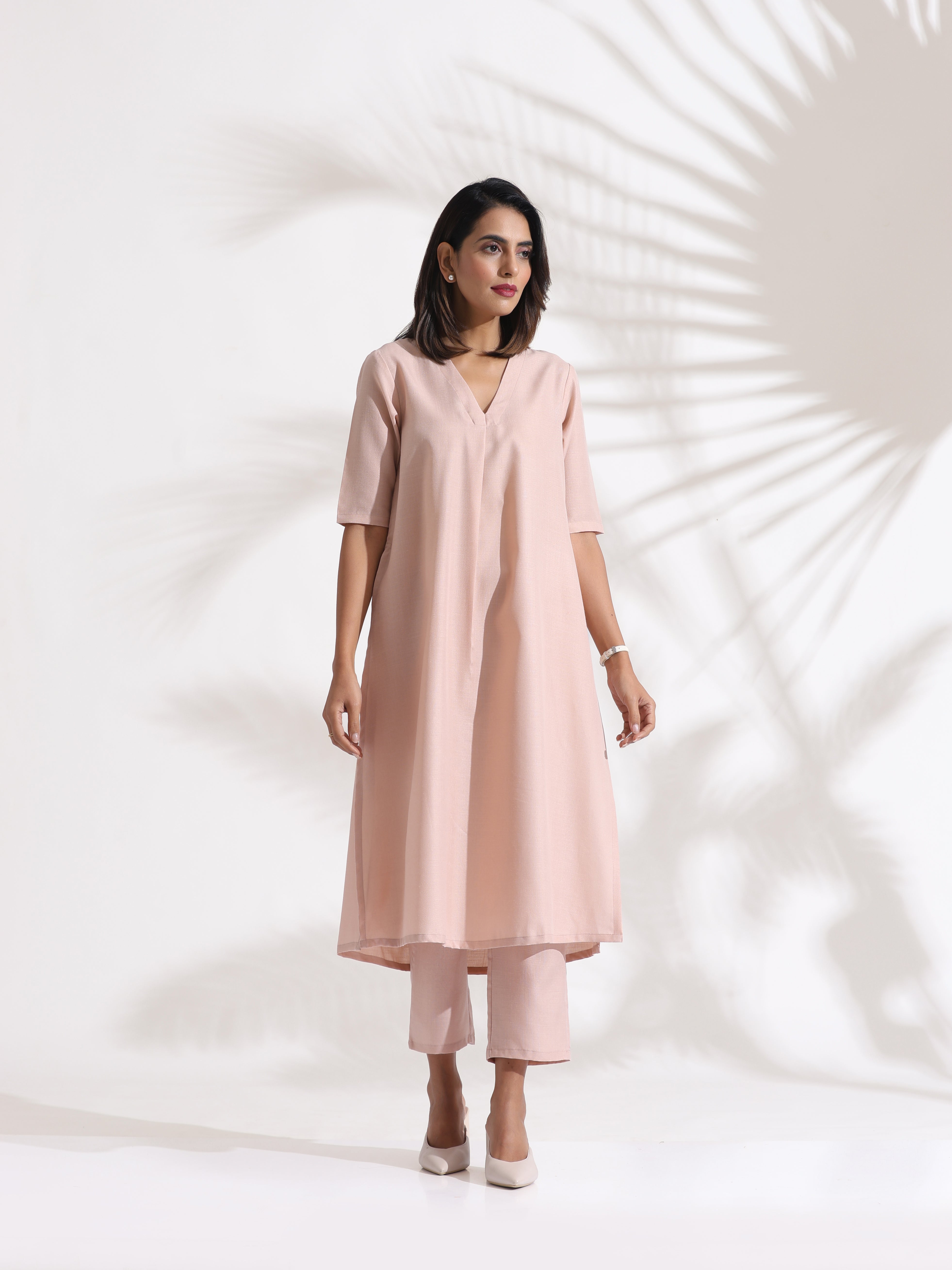 trueBrowns Light Pink Slub Kurta Set