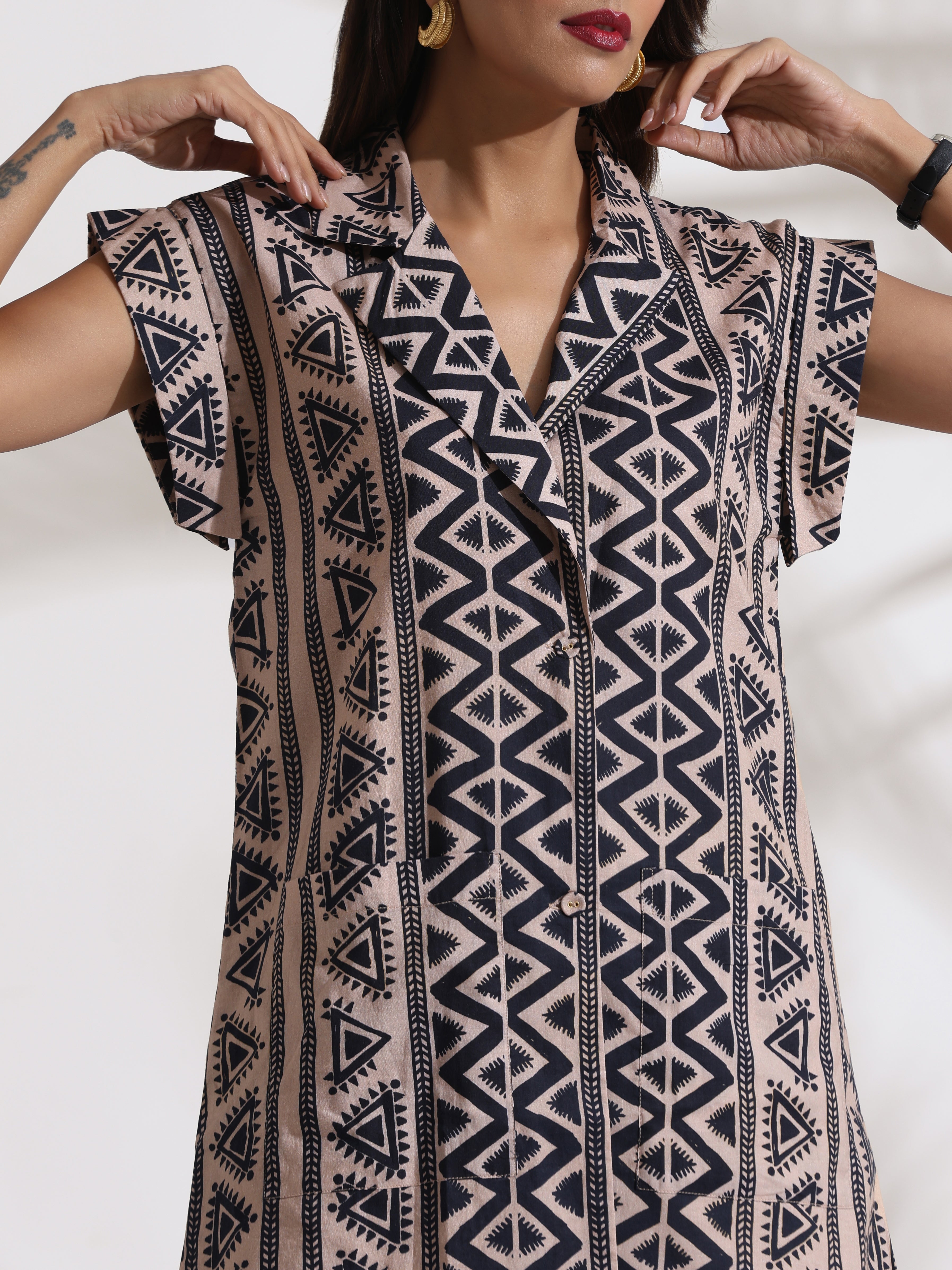 trueBrowns Beige Cotton Geometric Print Jacket Co-ord Set